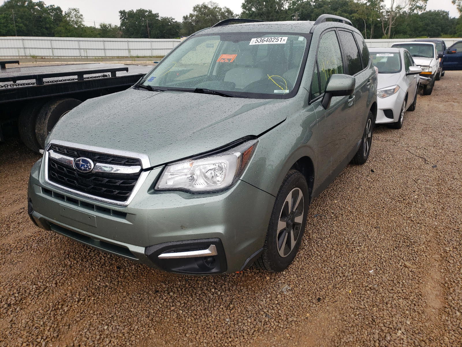 Photo 2 from auction – 2018 SUBARU FORESTER with VIN JF2SJAECXJH569277