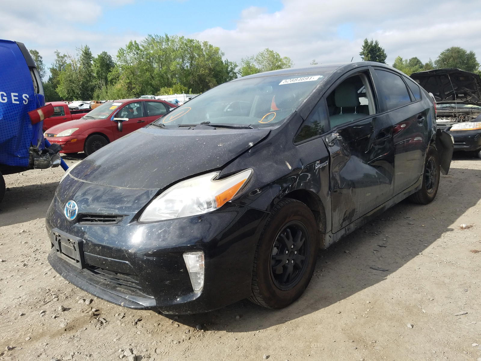 Photo 2 from auction – 2013 TOYOTA PRIUS with VIN JTDKN3DU2D5627428