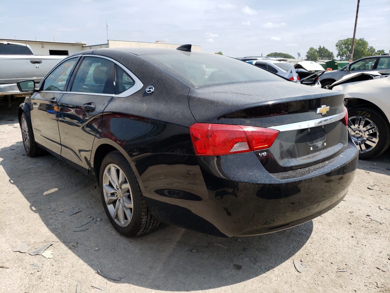 Photo 16 from auction – 2017 CHEVROLET IMPALA LT with VIN 1G1105S35HU172451