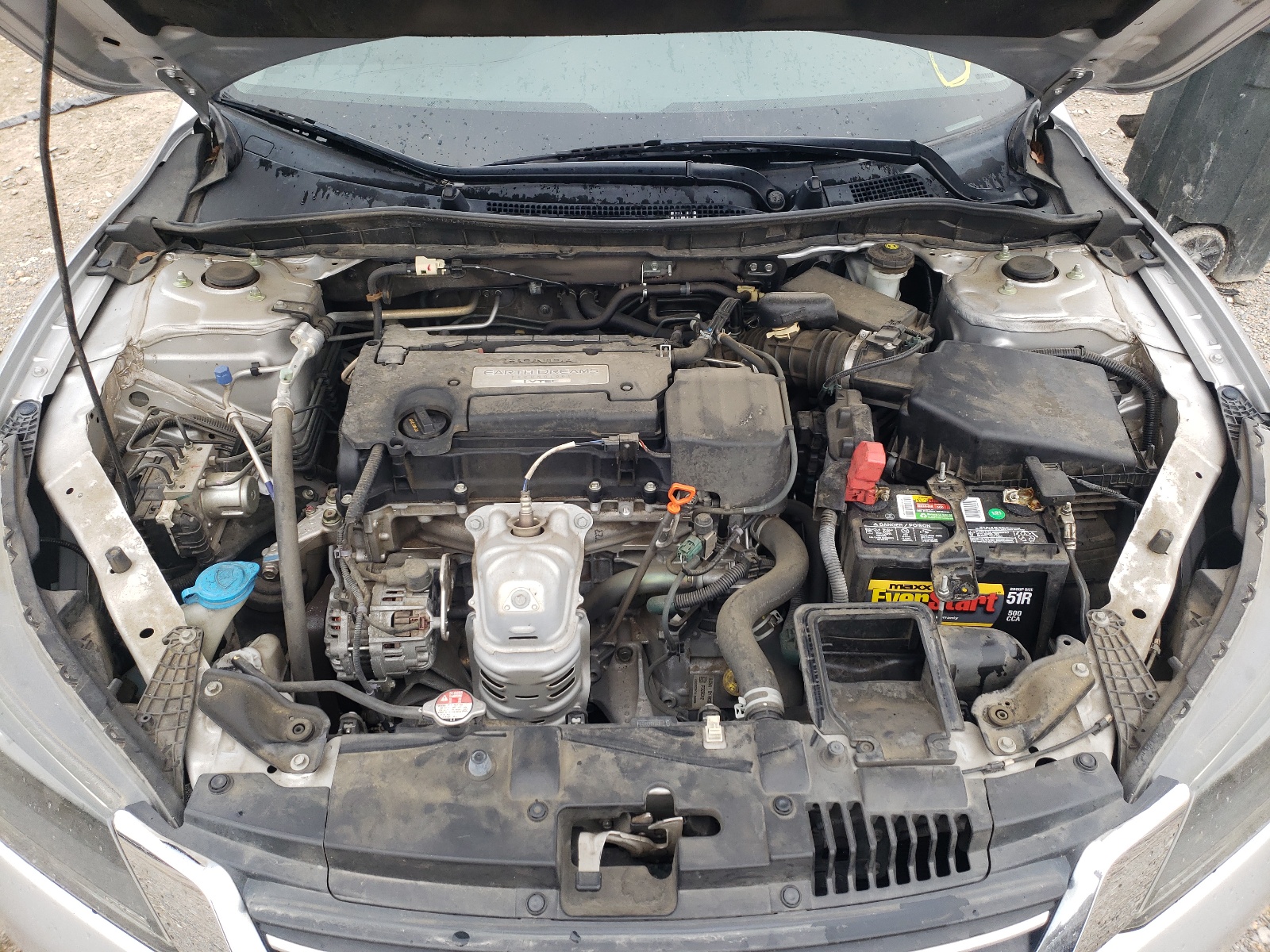 Photo 7 from auction – 2015 HONDA ACCORD LX with VIN 1HGCR2F37FA162406