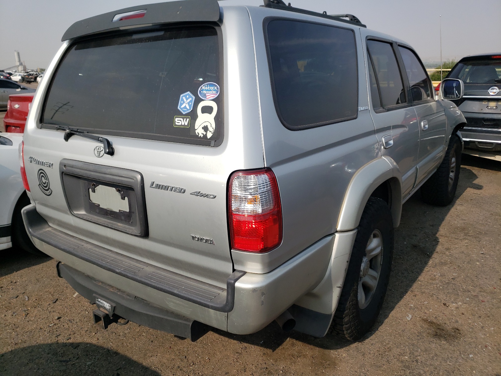 Photo 4 from auction – 2001 TOYOTA 4RUNNER LI with VIN JT3HN87R510343741