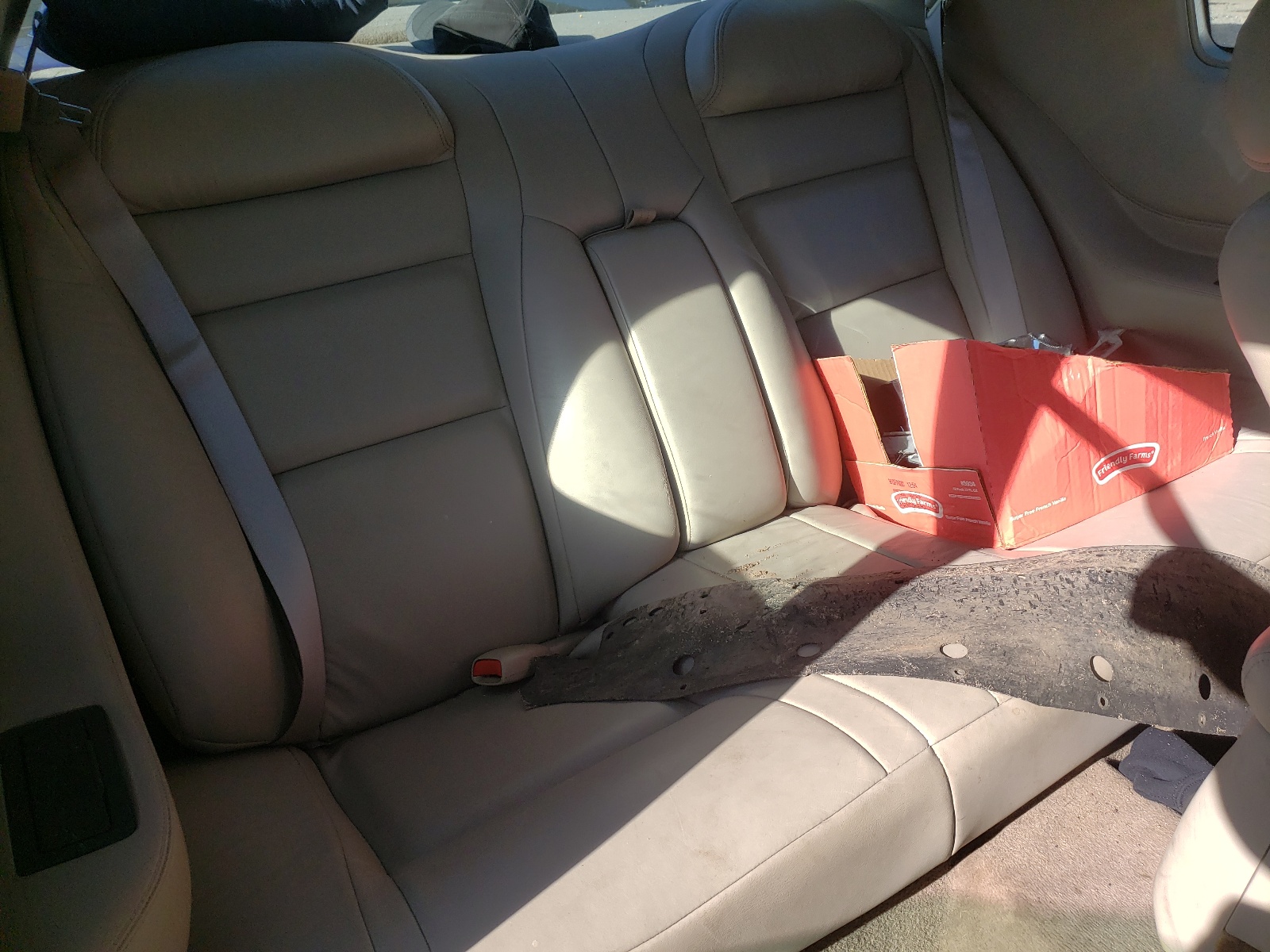 Zdjęcie 6 z aukcji – 1998 CADILLAC ELDORADO z VIN 1G6EL12Y3WU615300