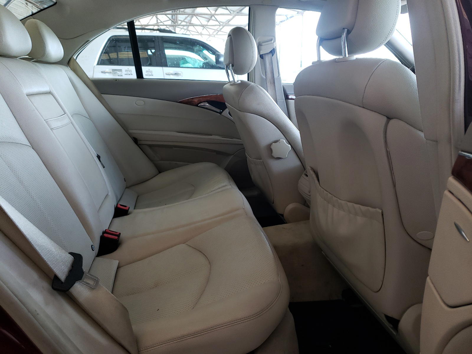 Photo 6 from auction – 2004 MERCEDES-BENZ E-CLASS with VIN WDBUF82J74X119034