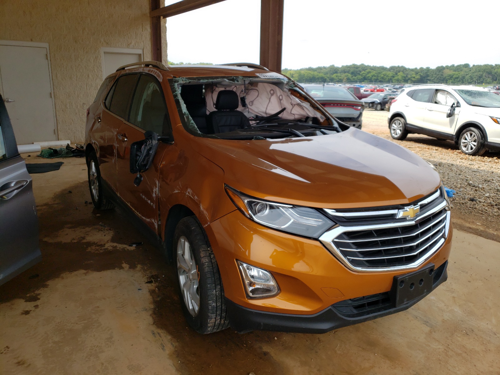 Photo 1 from auction – 2018 CHEVROLET EQUINOX PR with VIN 2GNAXVEV7J6120234