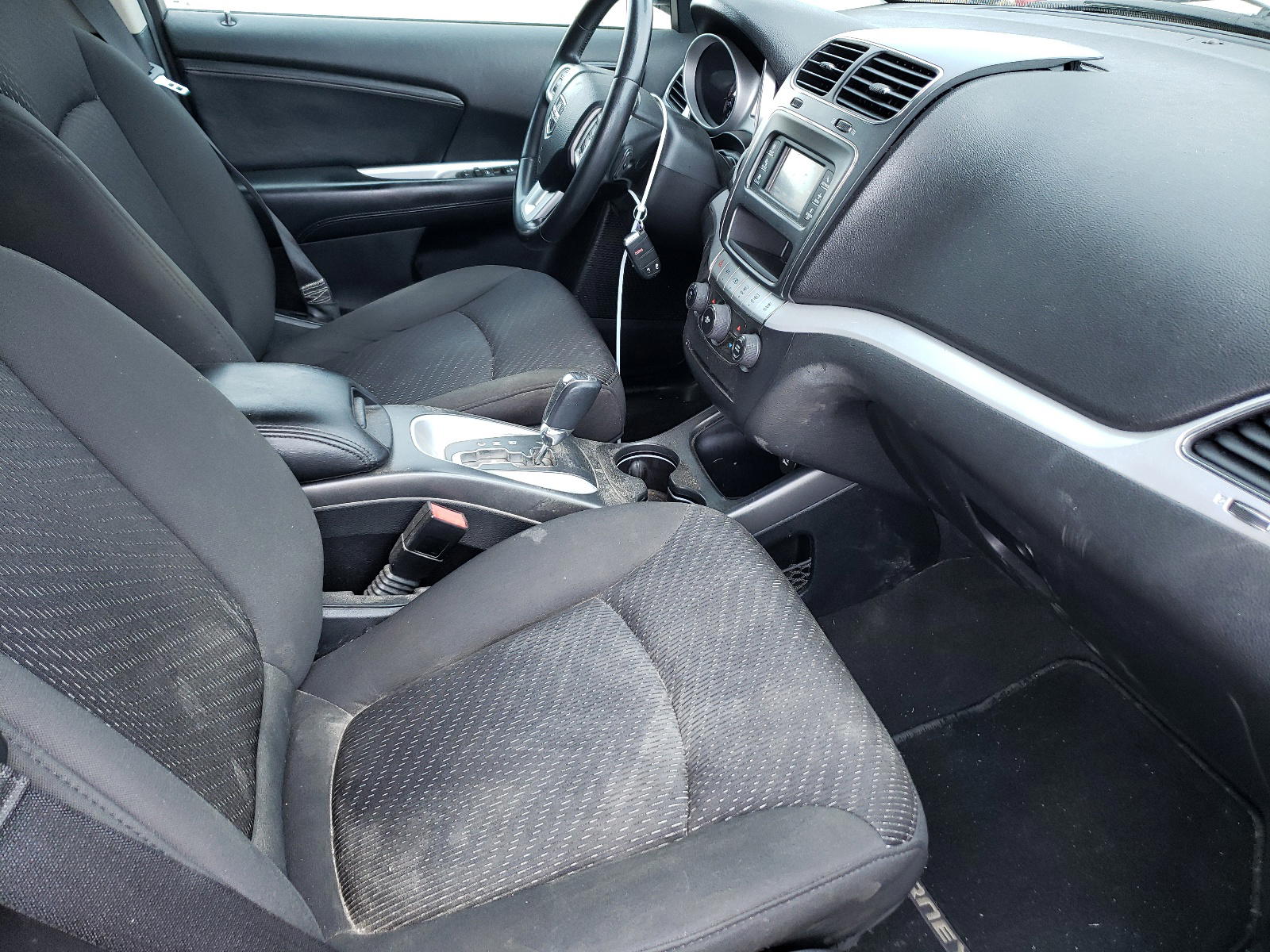 Photo 5 from auction – 2012 DODGE JOURNEY SX with VIN 3C4PDCCG7CT191131