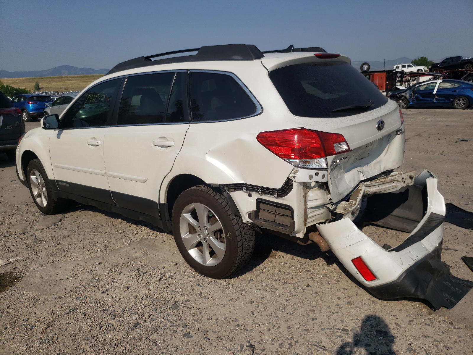 Photo 3 from auction – 2013 SUBARU OUTBACK 2. with VIN 4S4BRCJC9D3322337