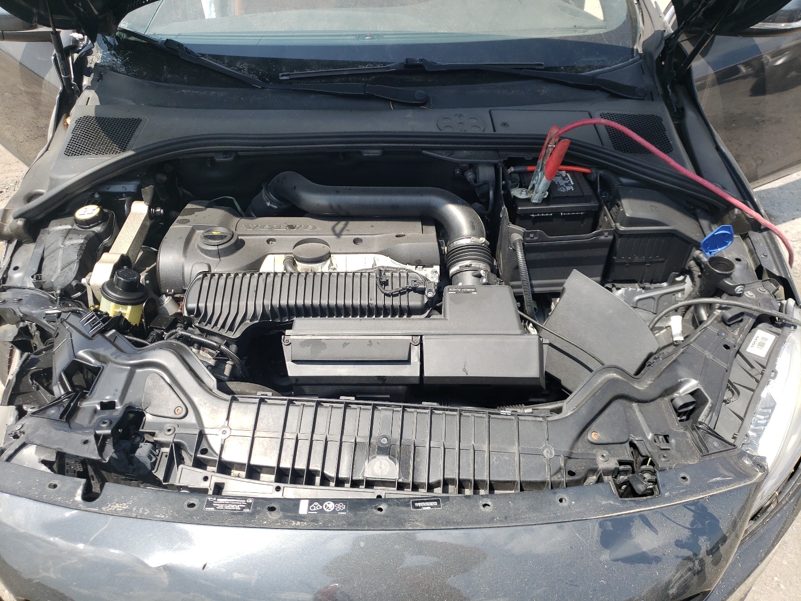 Photo 7 from auction – 2016 VOLVO S60 PREMIE with VIN YV1612TK7G2393133