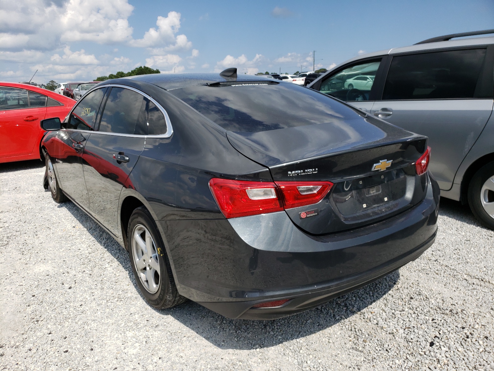 Photo 3 from auction – 2017 CHEVROLET MALIBU LS with VIN 1G1ZB5ST1HF269647