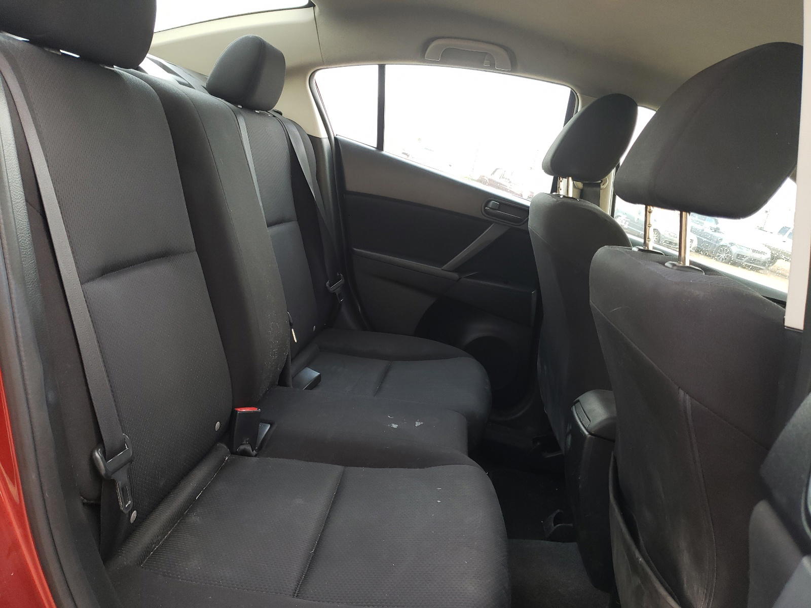 Photo 6 from auction – 2011 MAZDA 3 I with VIN JM1BL1UF8B1397118