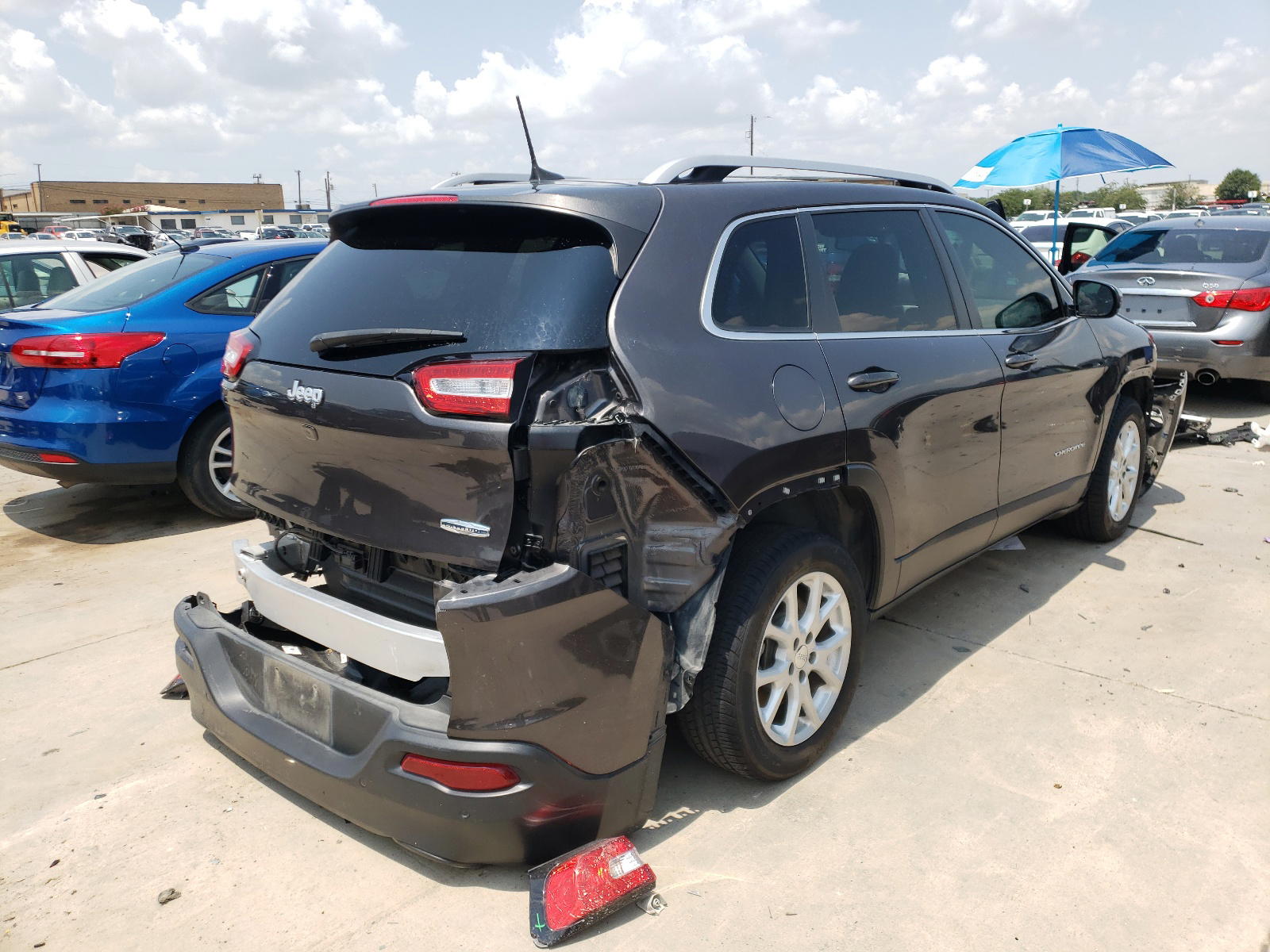 Photo 4 from auction – 2018 JEEP CHEROKEE L with VIN 1C4PJLLX2JD553085