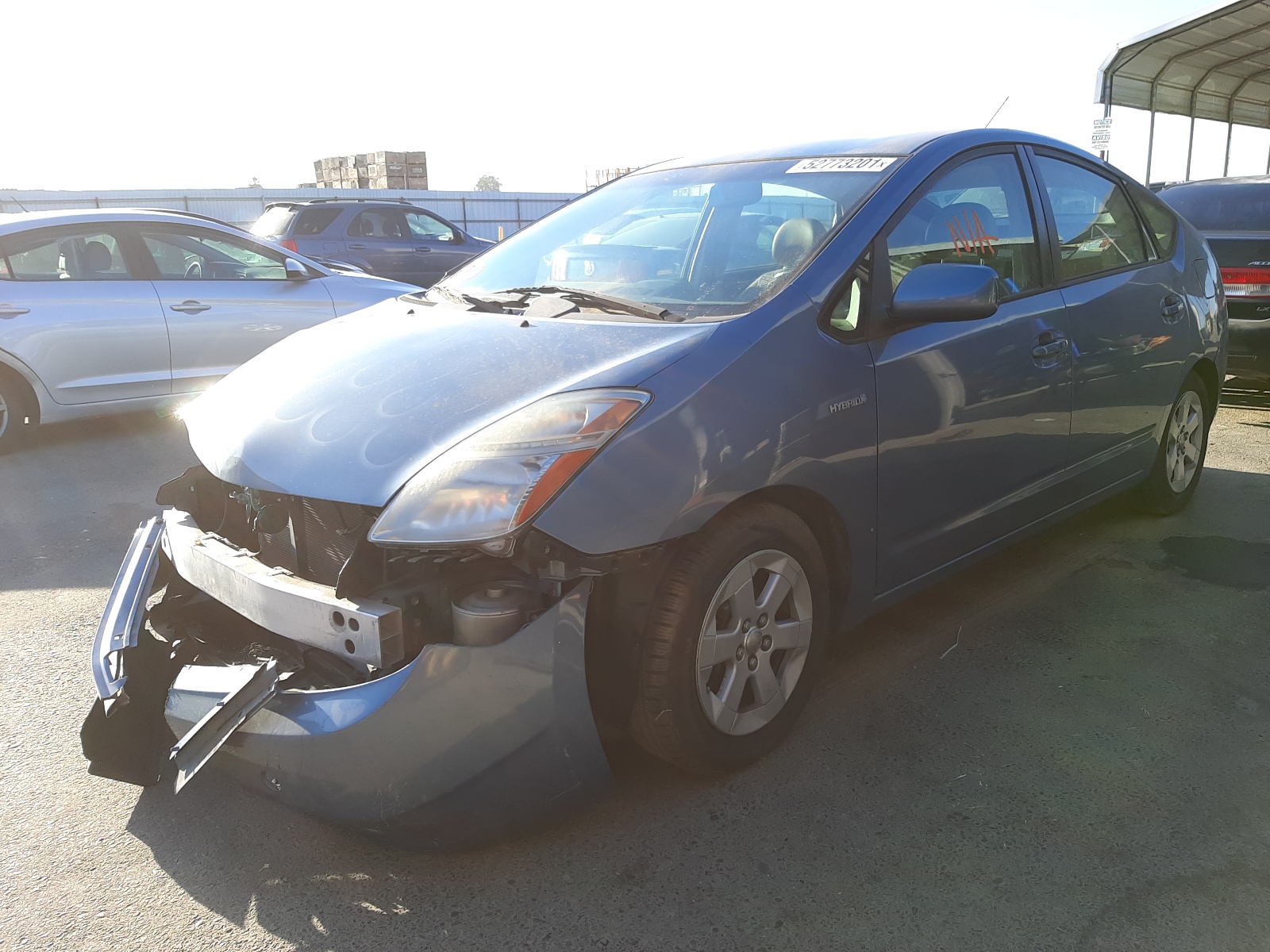 Photo 2 from auction – 2006 TOYOTA PRIUS with VIN JTDKB20U967522787