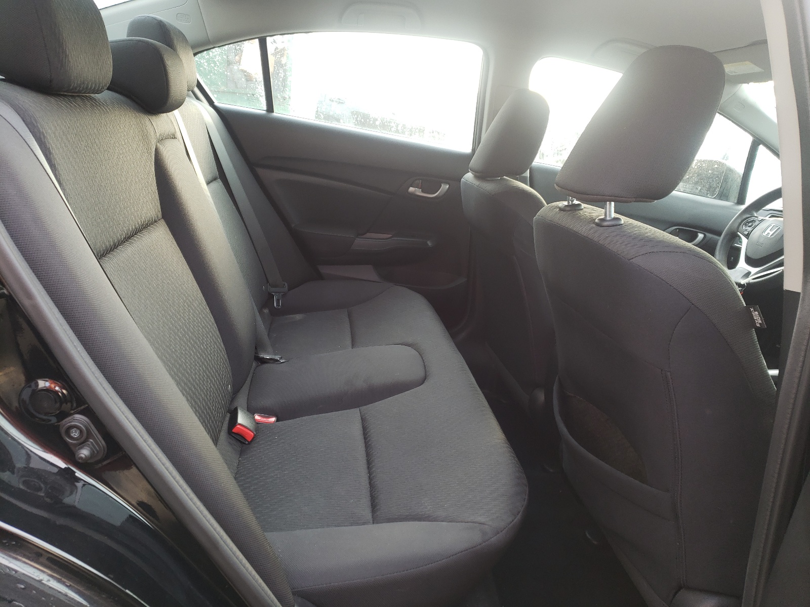 Photo 6 from auction – 2014 HONDA CIVIC LX with VIN 19XFB2F51EE253524