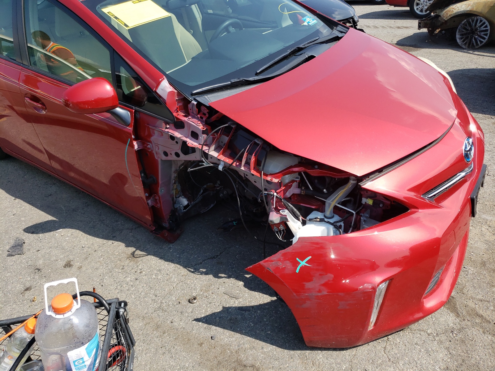 Photo 9 from auction – 2012 TOYOTA PRIUS V with VIN JTDZN3EU9C3122588