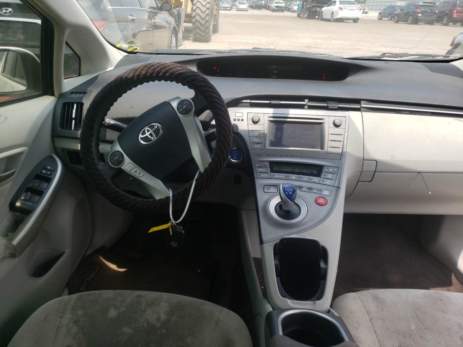 صورة رقم 9 من المزاد - 2013 TOYOTA PRIUS مع VIN JTDKN3DU8D0350071