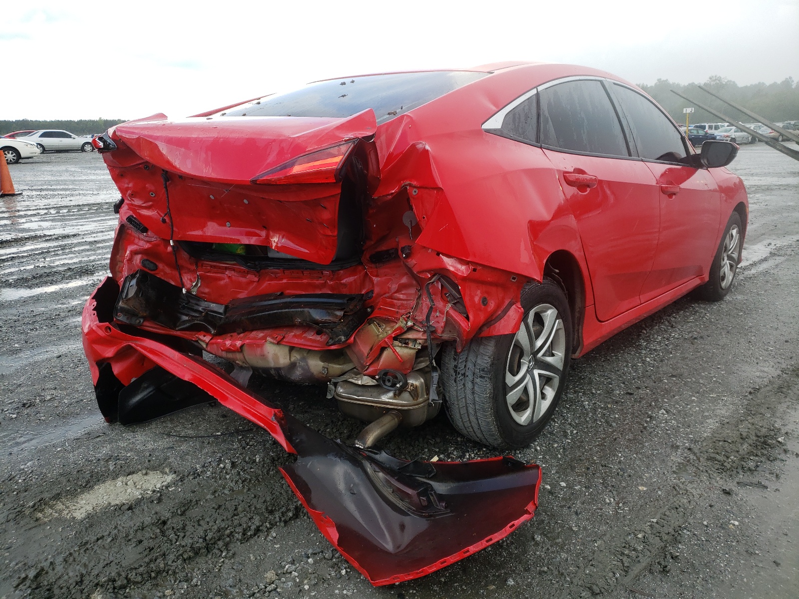 Photo 4 from auction – 2016 HONDA CIVIC LX with VIN 2HGFC2F58GH544317