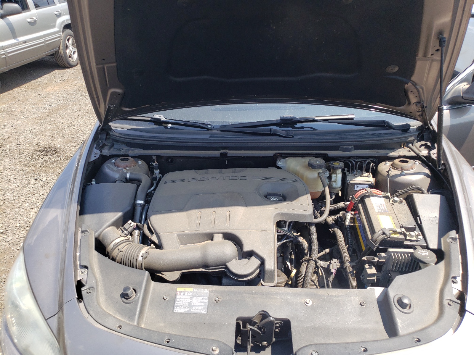 Photo 7 from auction – 2011 CHEVROLET MALIBU LS with VIN 1G1ZB5E10BF243316