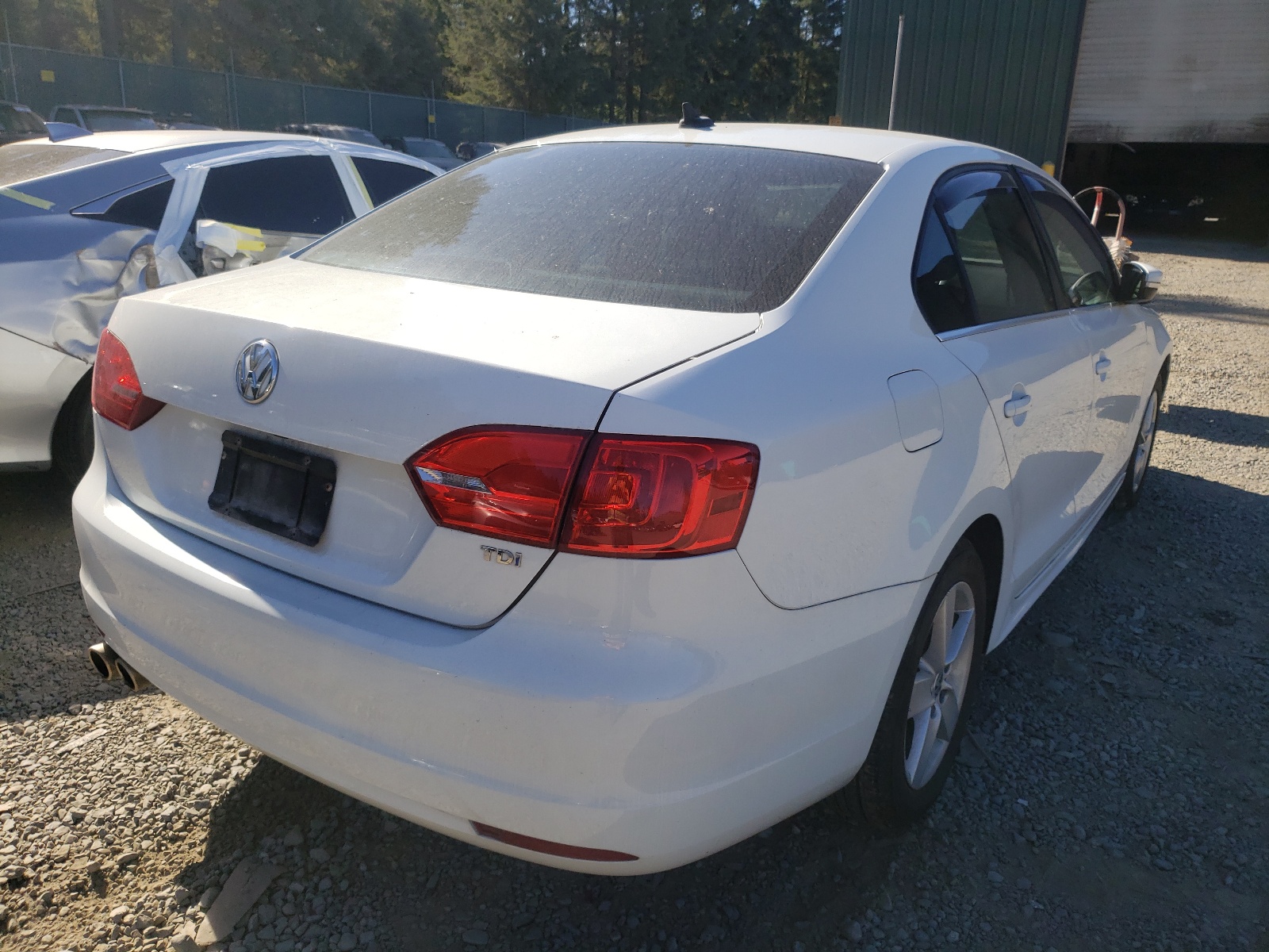 Photo 4 from auction – 2014 VOLKSWAGEN JETTA TDI with VIN 3VWLL7AJ2EM411633