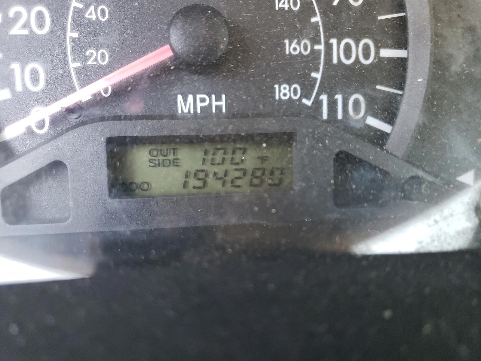 Photo 8 from auction – 2003 TOYOTA COROLLA CE with VIN 1NXBR32E83Z095263