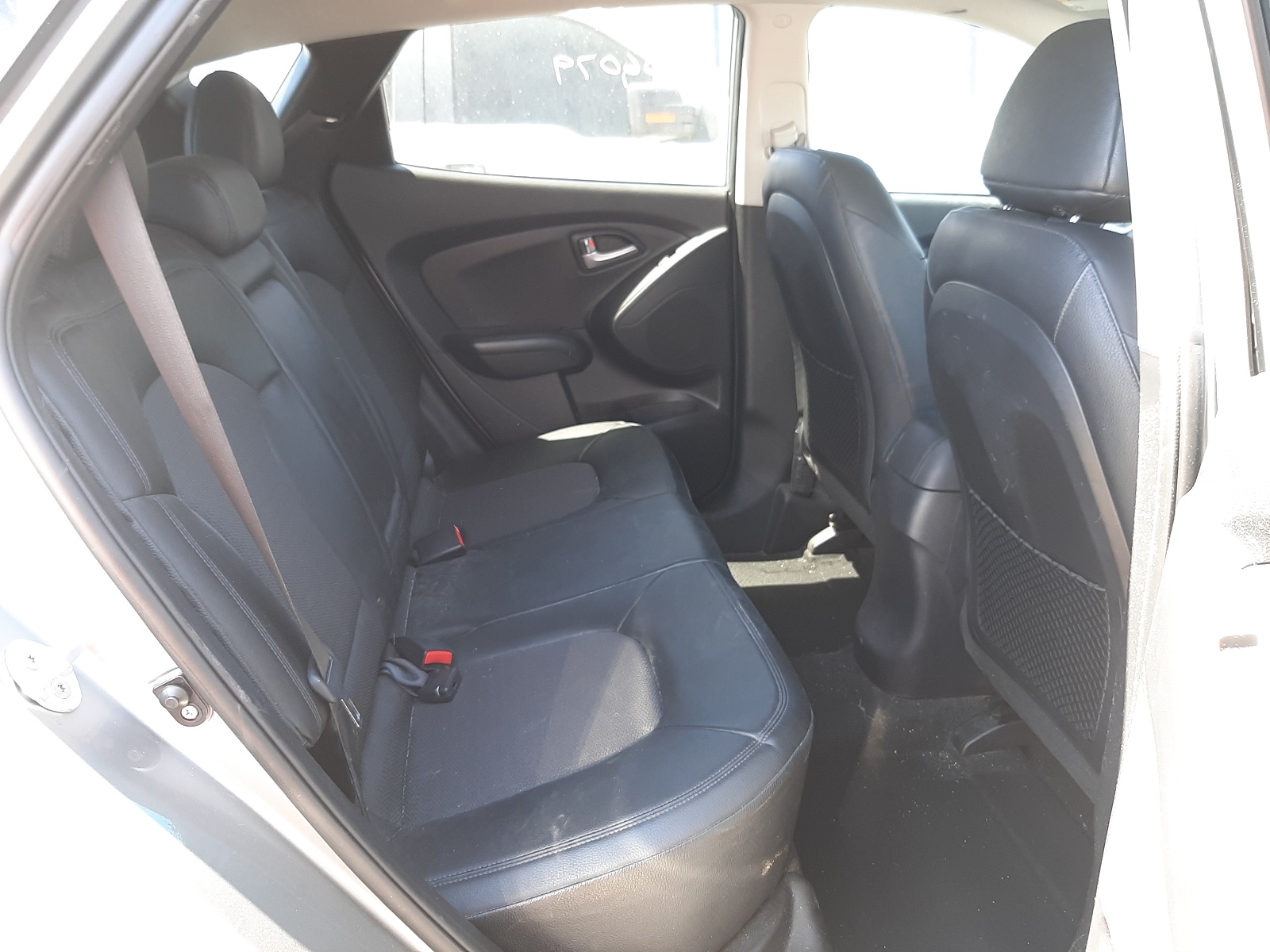 Photo 6 from auction – 2012 HYUNDAI TUCSON GLS with VIN KM8JU3AC3CU357443