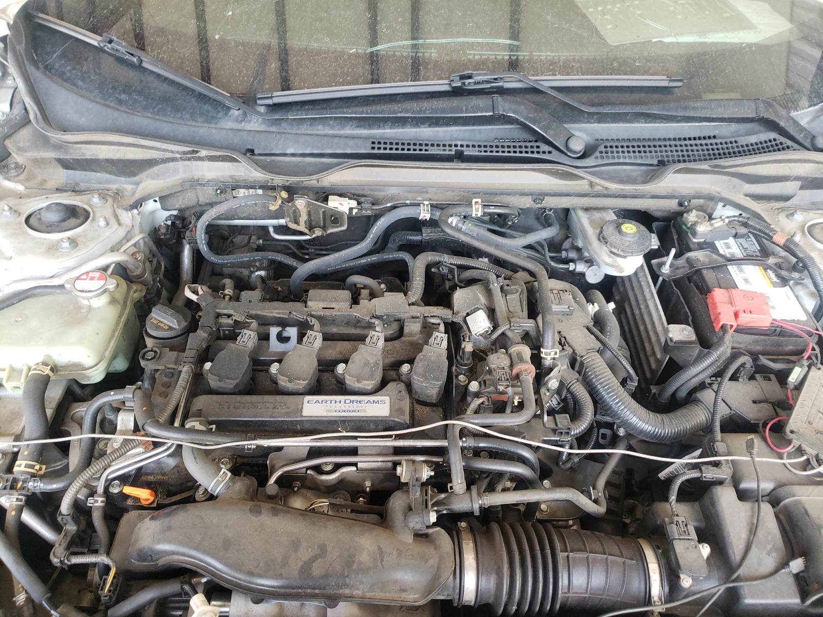 Photo 7 from auction – 2016 HONDA CIVIC with VIN 2HGFC3B38GH352048