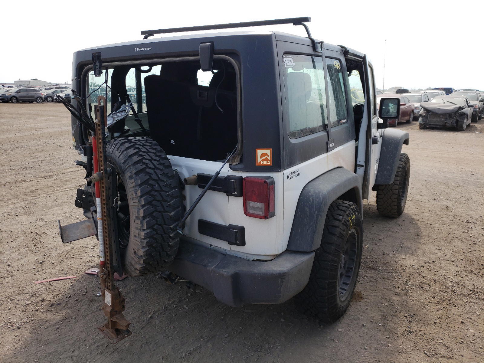 Photo 4 from auction – 2017 JEEP WRANGLER S with VIN 1C4AJWAG3HL667235