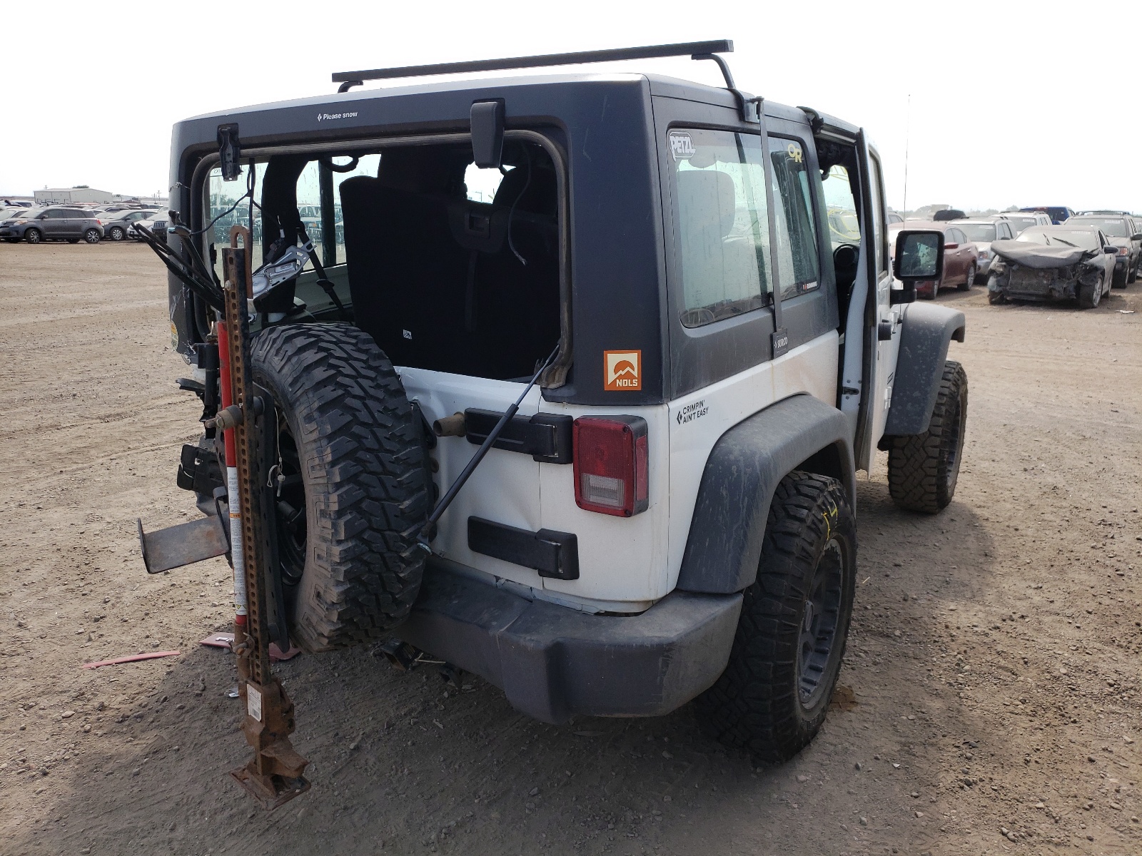 صورة رقم 4 من المزاد - 2017 JEEP WRANGLER S مع VIN 1C4AJWAG3HL667235
