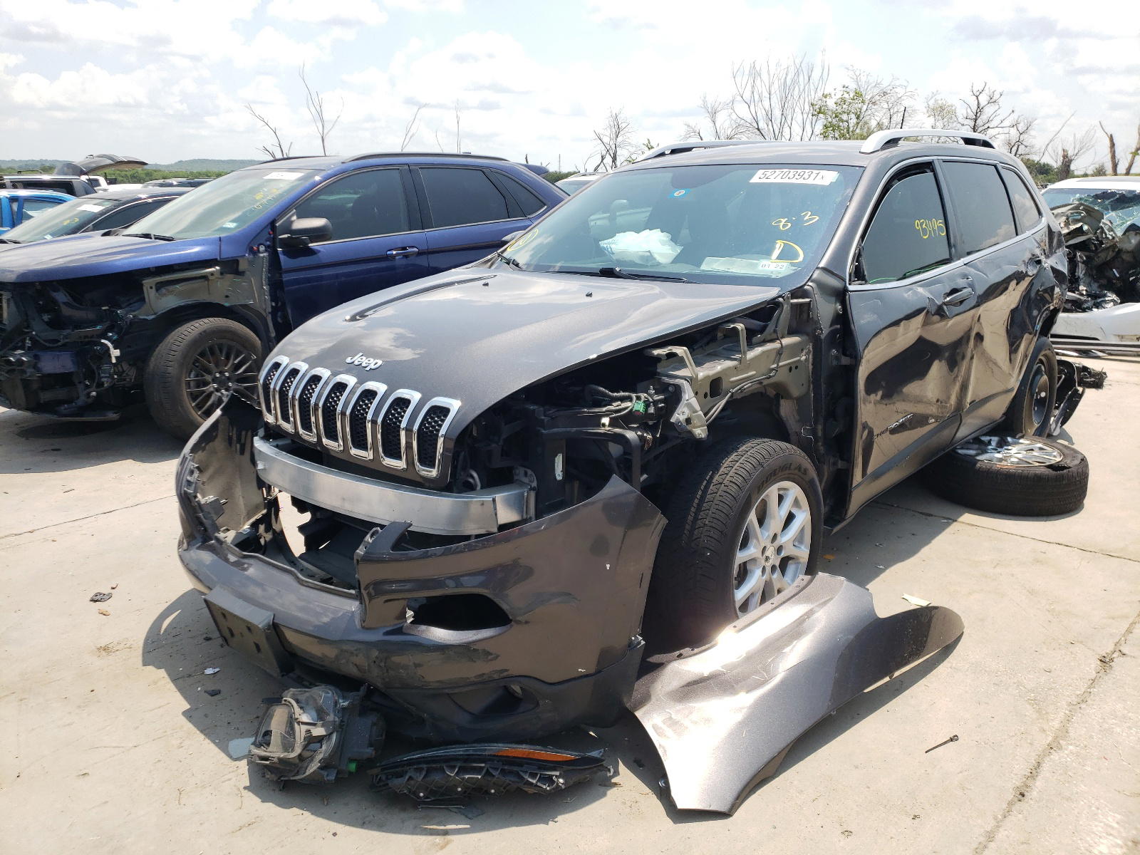 Photo 2 from auction – 2018 JEEP CHEROKEE L with VIN 1C4PJLLX2JD553085