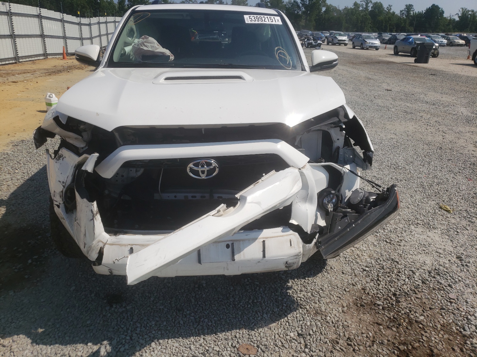 Photo 9 from auction – 2017 TOYOTA 4RUNNER SR with VIN JTEBU5JR1H5471463