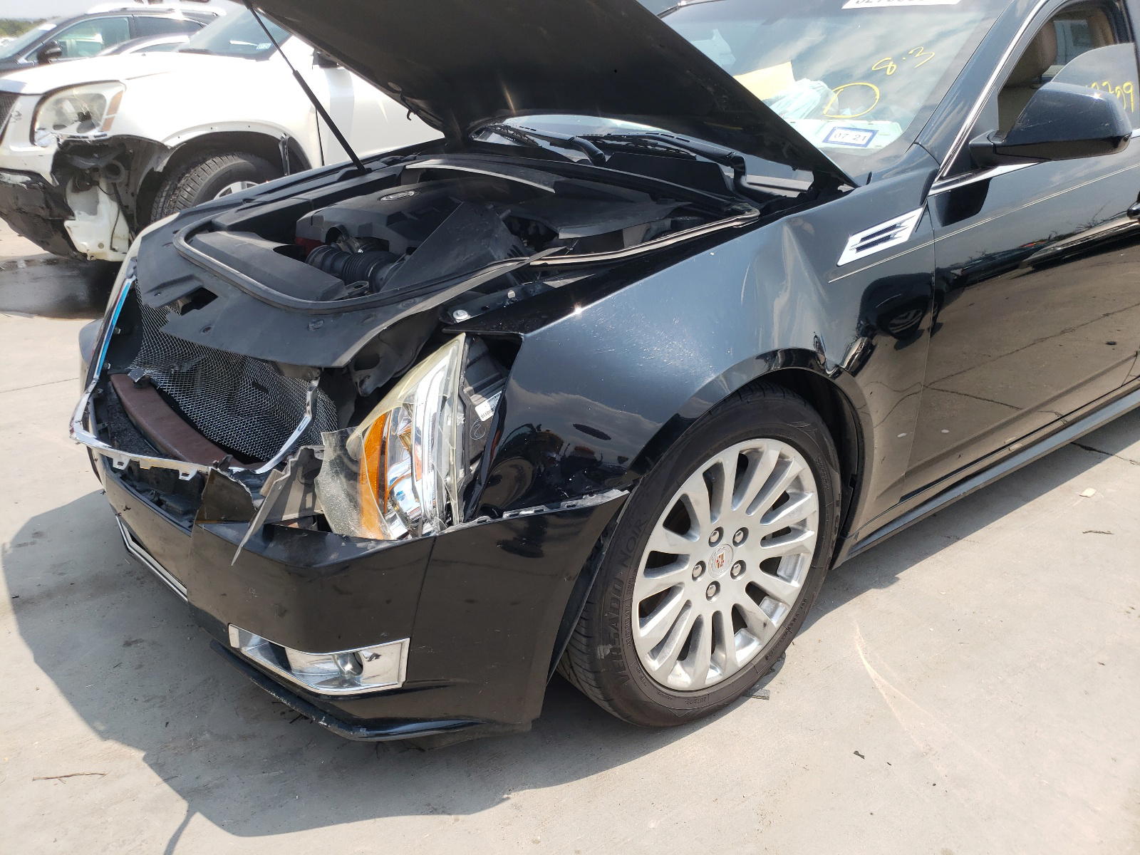 Photo 9 from auction – 2010 CADILLAC CTS PREMIU with VIN 1G6DP5EV8A0103749