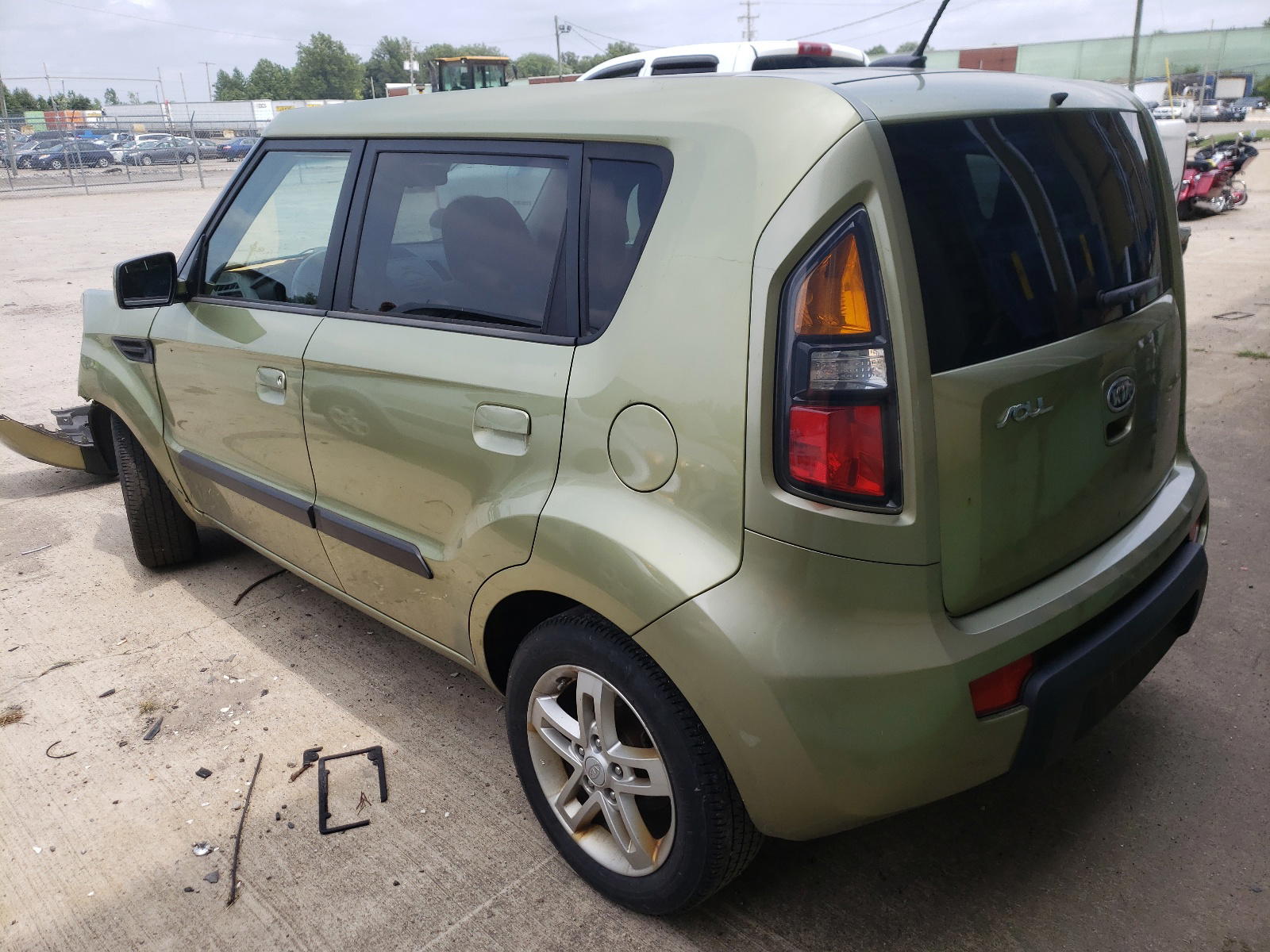 Photo 3 from auction – 2010 KIA SOUL + with VIN KNDJT2A22A7079753