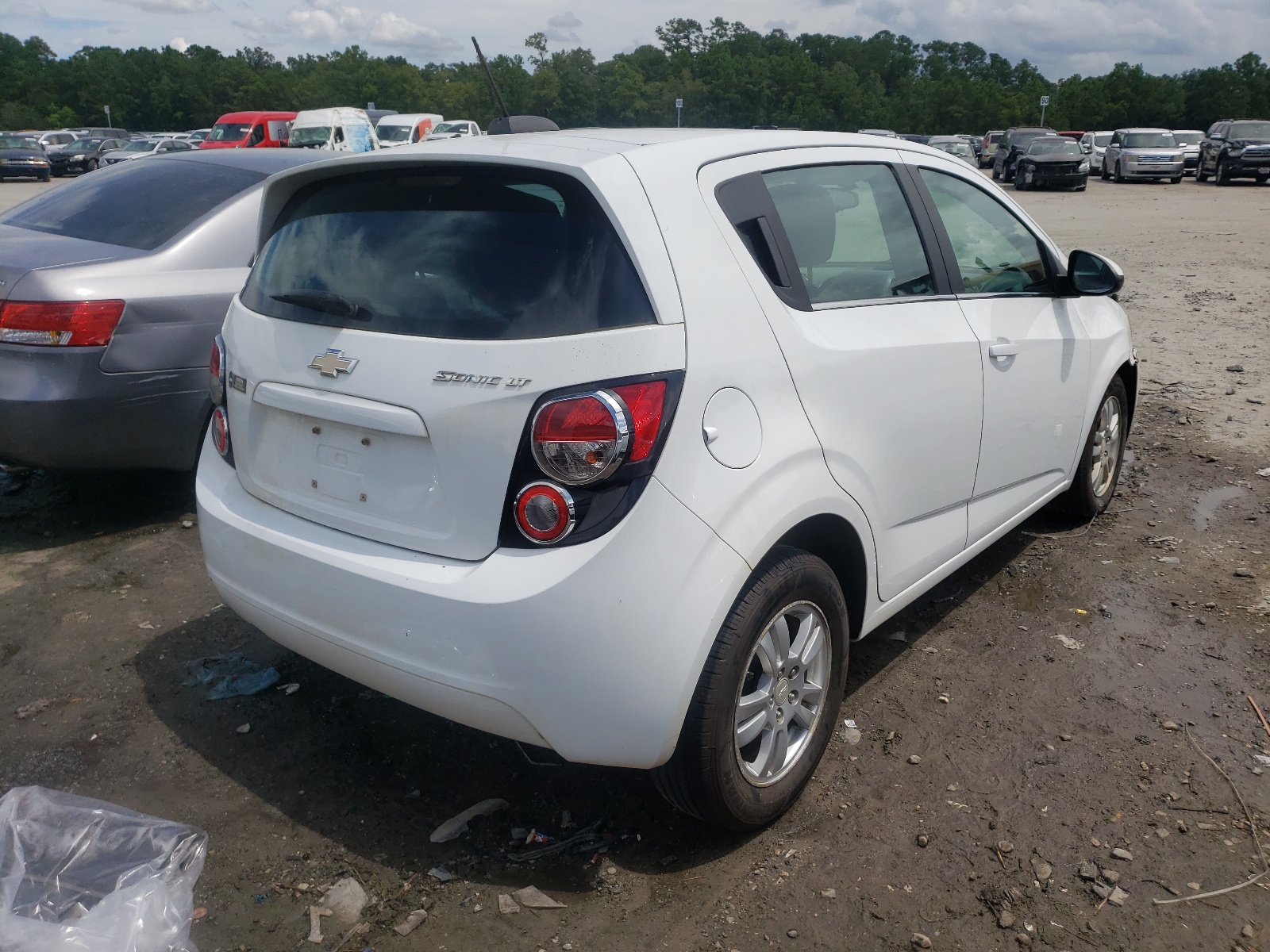 Photo 4 from auction – 2015 CHEVROLET SONIC LT with VIN 1G1JC6SH5F4171435