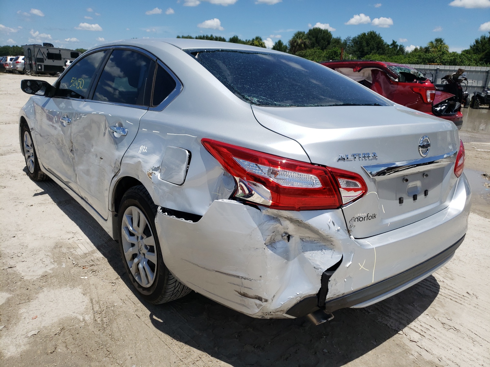 Photo 3 from auction – 2016 NISSAN ALTIMA 2.5 with VIN 1N4AL3AP7GN322078