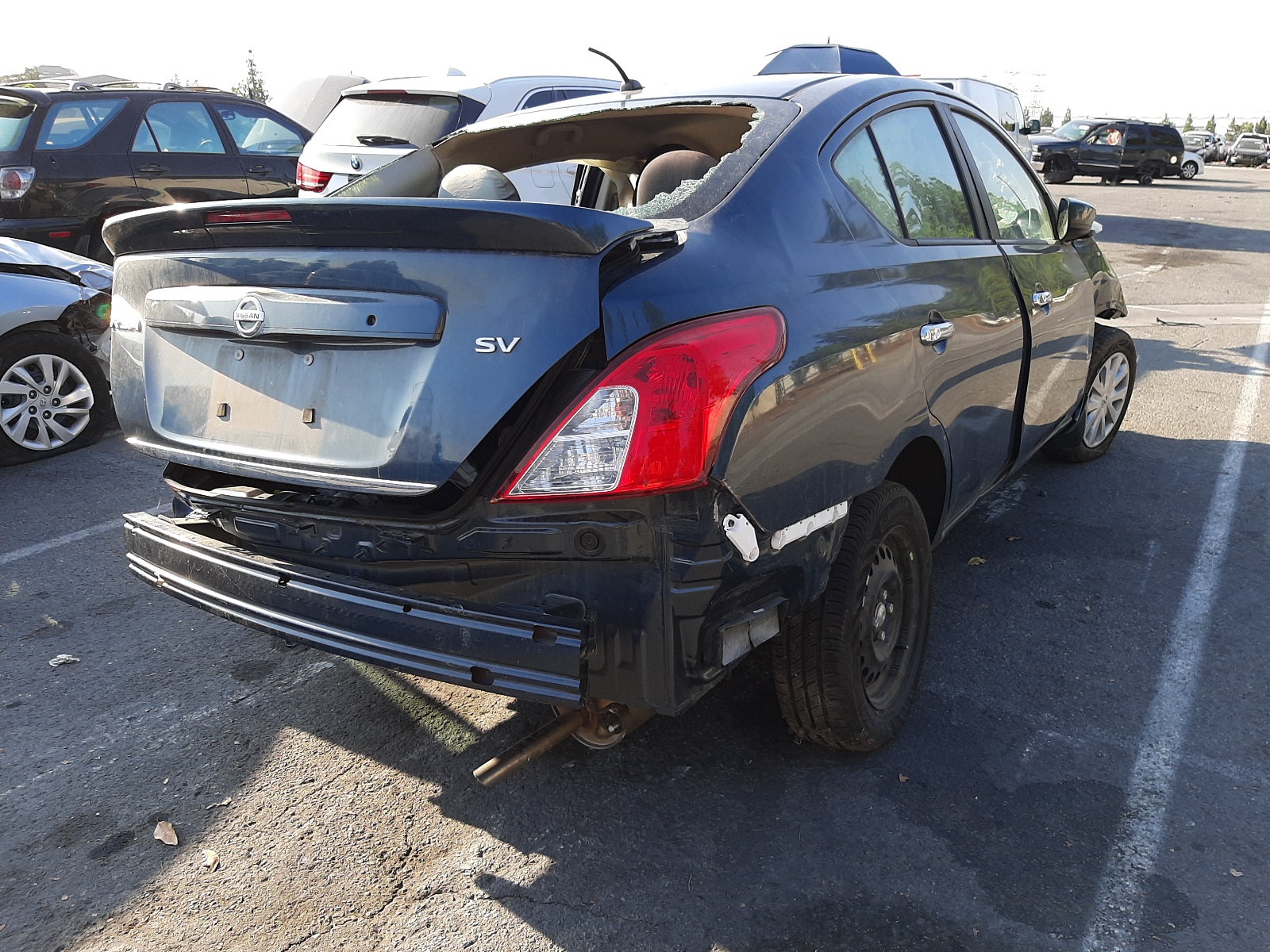Photo 4 from auction – 2017 NISSAN VERSA S with VIN 3N1CN7AP0HL831535