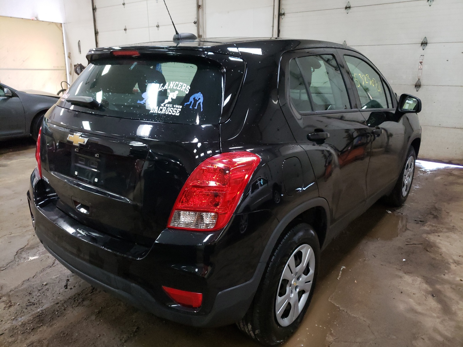 Photo 4 from auction – 2019 CHEVROLET TRAX LS with VIN 3GNCJKSB4KL127965