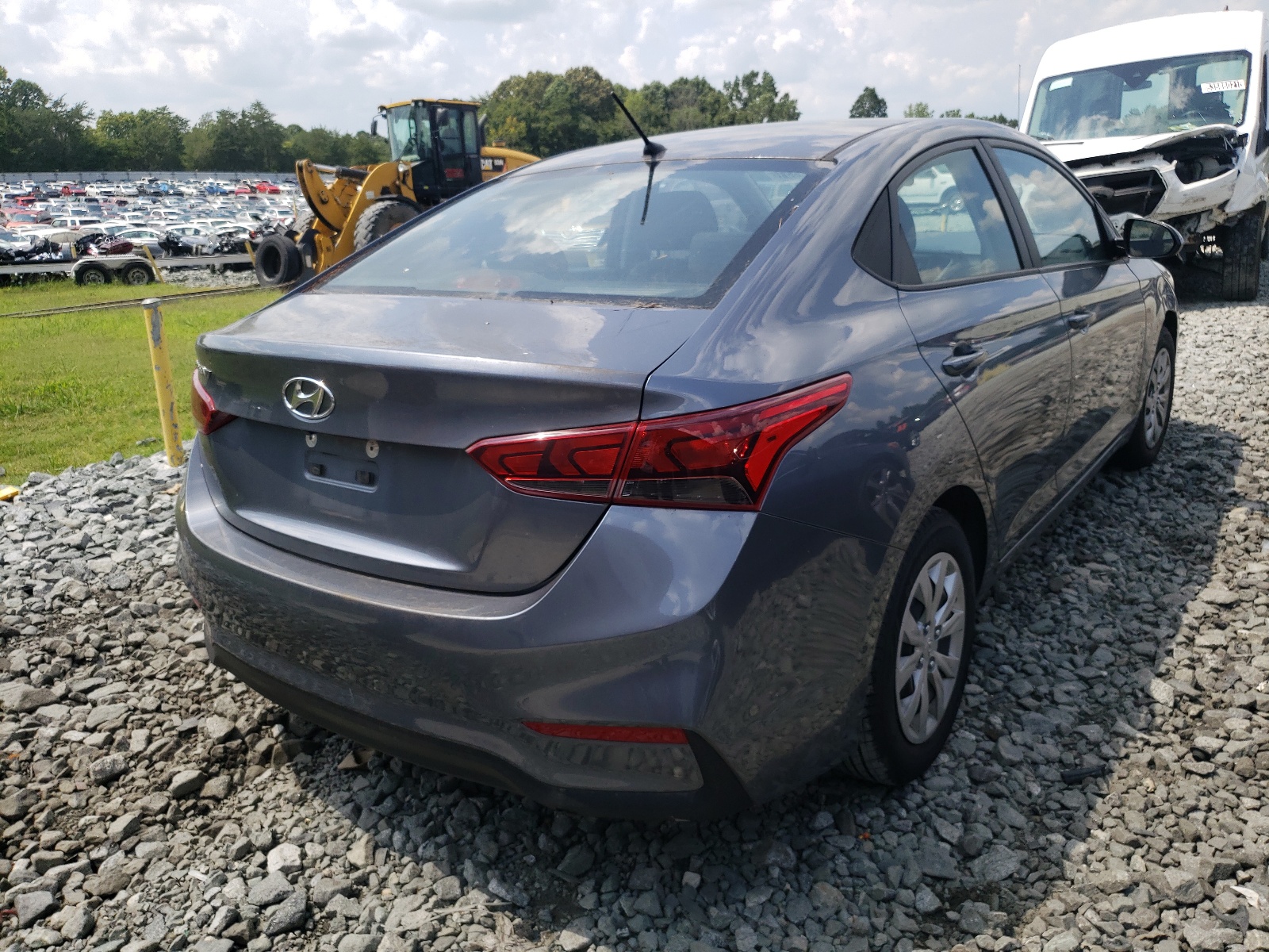 Photo 4 from auction – 2019 HYUNDAI ACCENT SE with VIN 3KPC24A3XKE055170