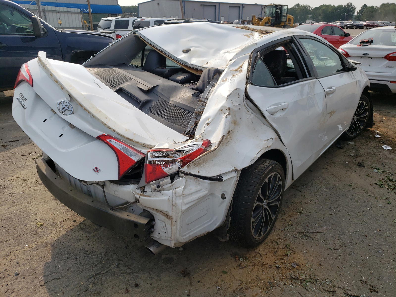 Photo 4 from auction – 2016 TOYOTA COROLLA L with VIN 5YFBURHE1GP488473