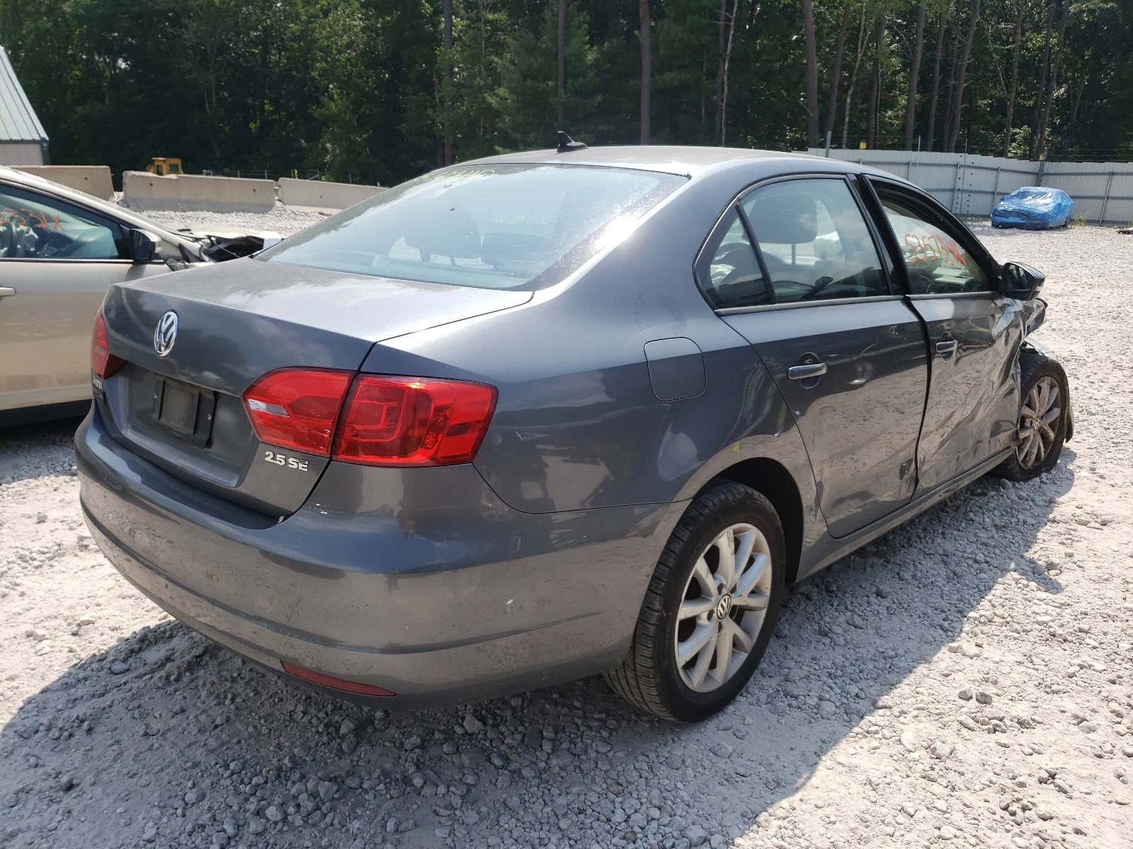 Photo 4 from auction – 2012 VOLKSWAGEN JETTA SE with VIN 3VWDP7AJ8CM348396