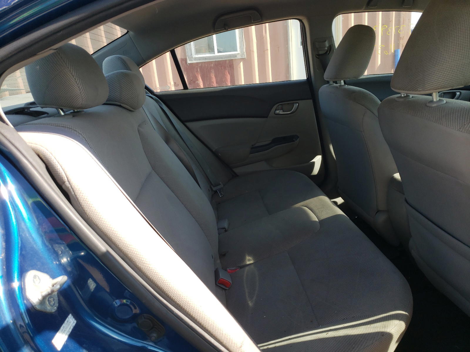 Photo 6 from auction – 2012 HONDA CIVIC LX with VIN 2HGFB2F54CH515152