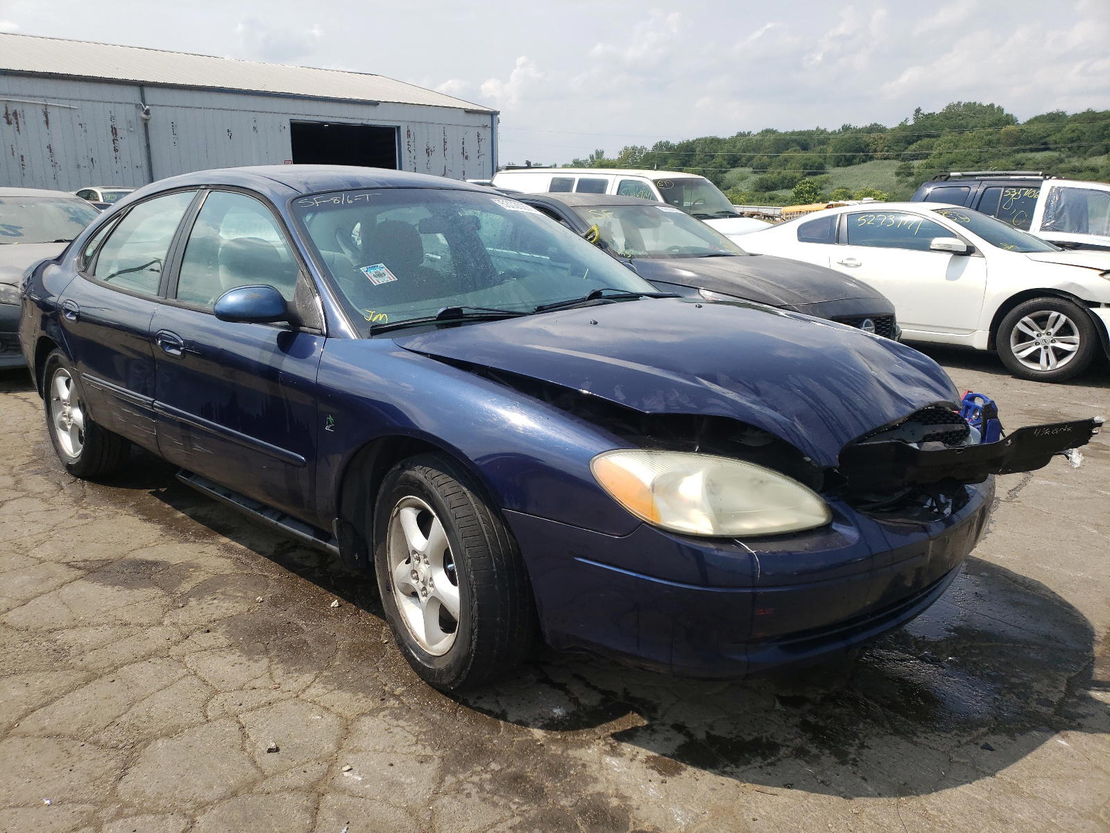 FORD TAURUS SE 2001 with VIN 1FAFP53261G271479 - Photo from auction
