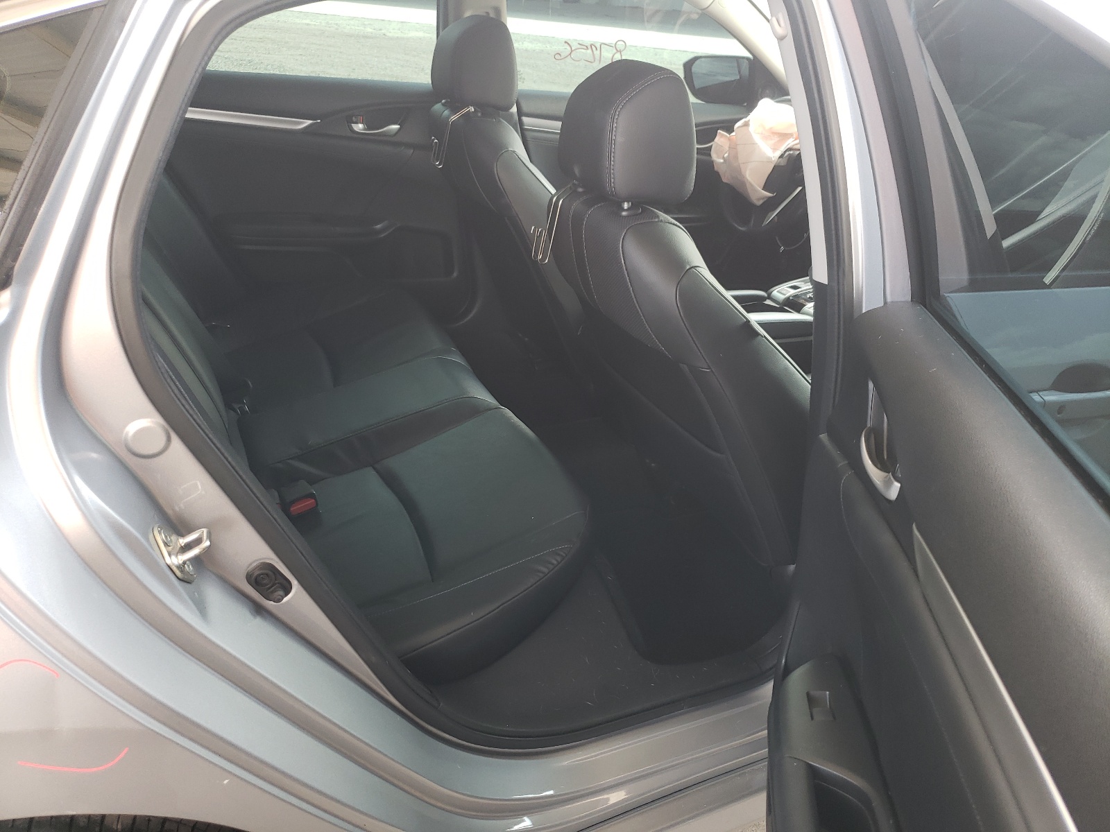 Photo 6 from auction – 2017 HONDA CIVIC EXL with VIN 2HGFC1F75HH658773