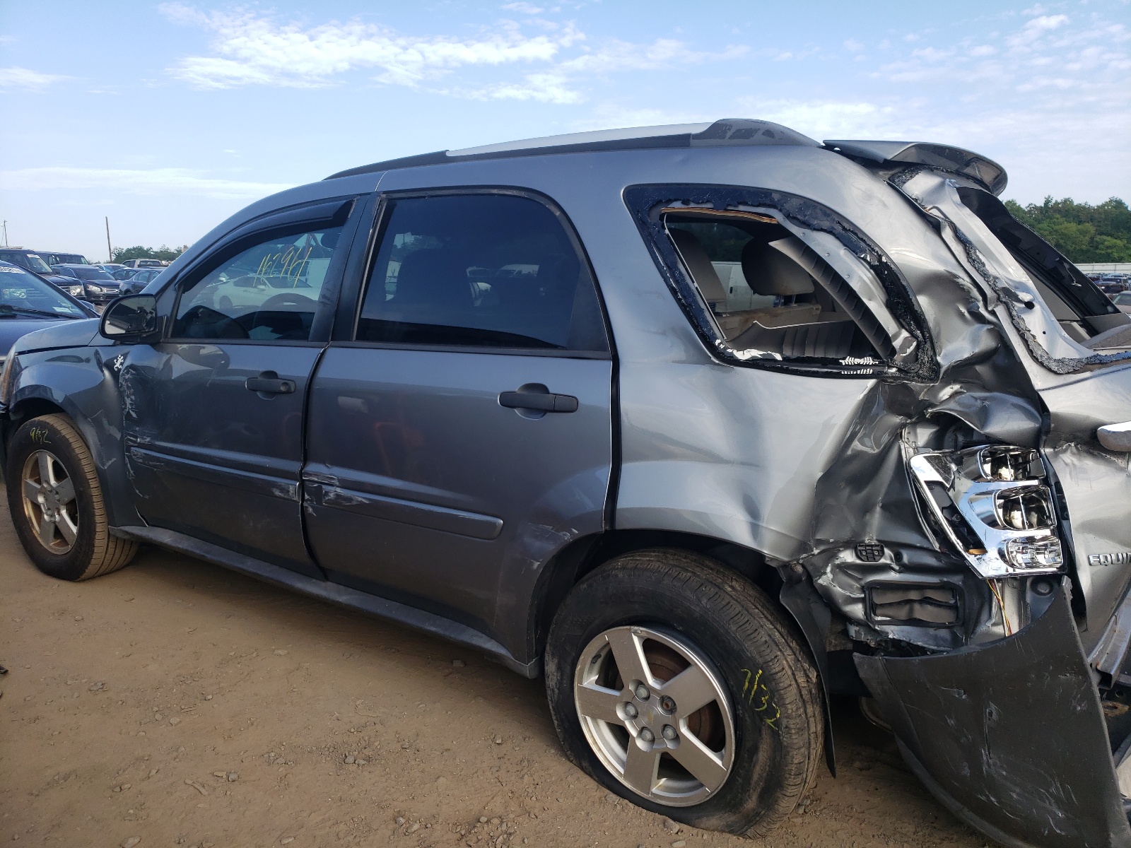 Photo 9 from auction – 2005 CHEVROLET EQUINOX LS with VIN 2CNDL13F556114567