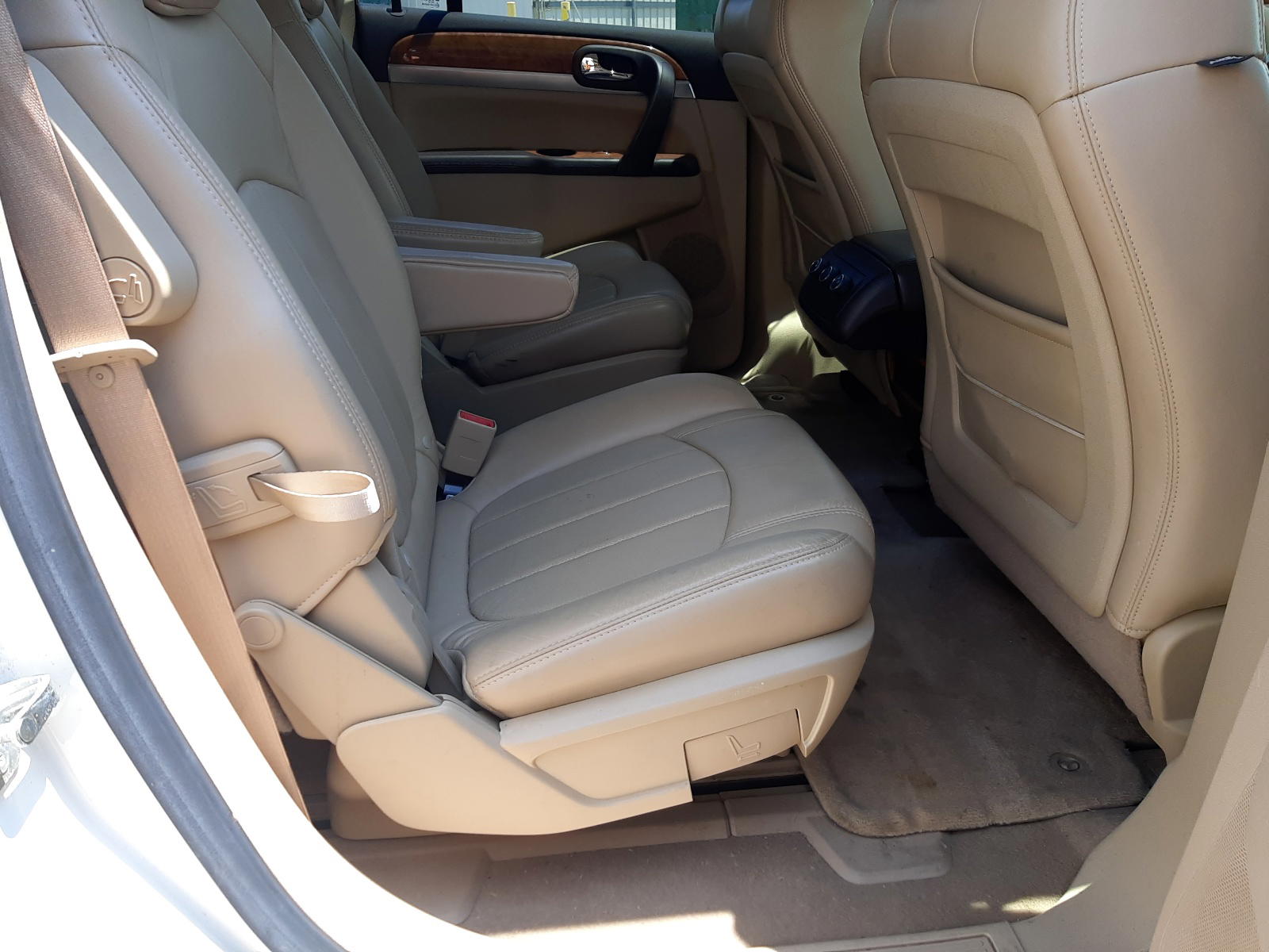 Photo 6 from auction – 2009 BUICK ENCLAVE CX with VIN 5GAER23D29J189992