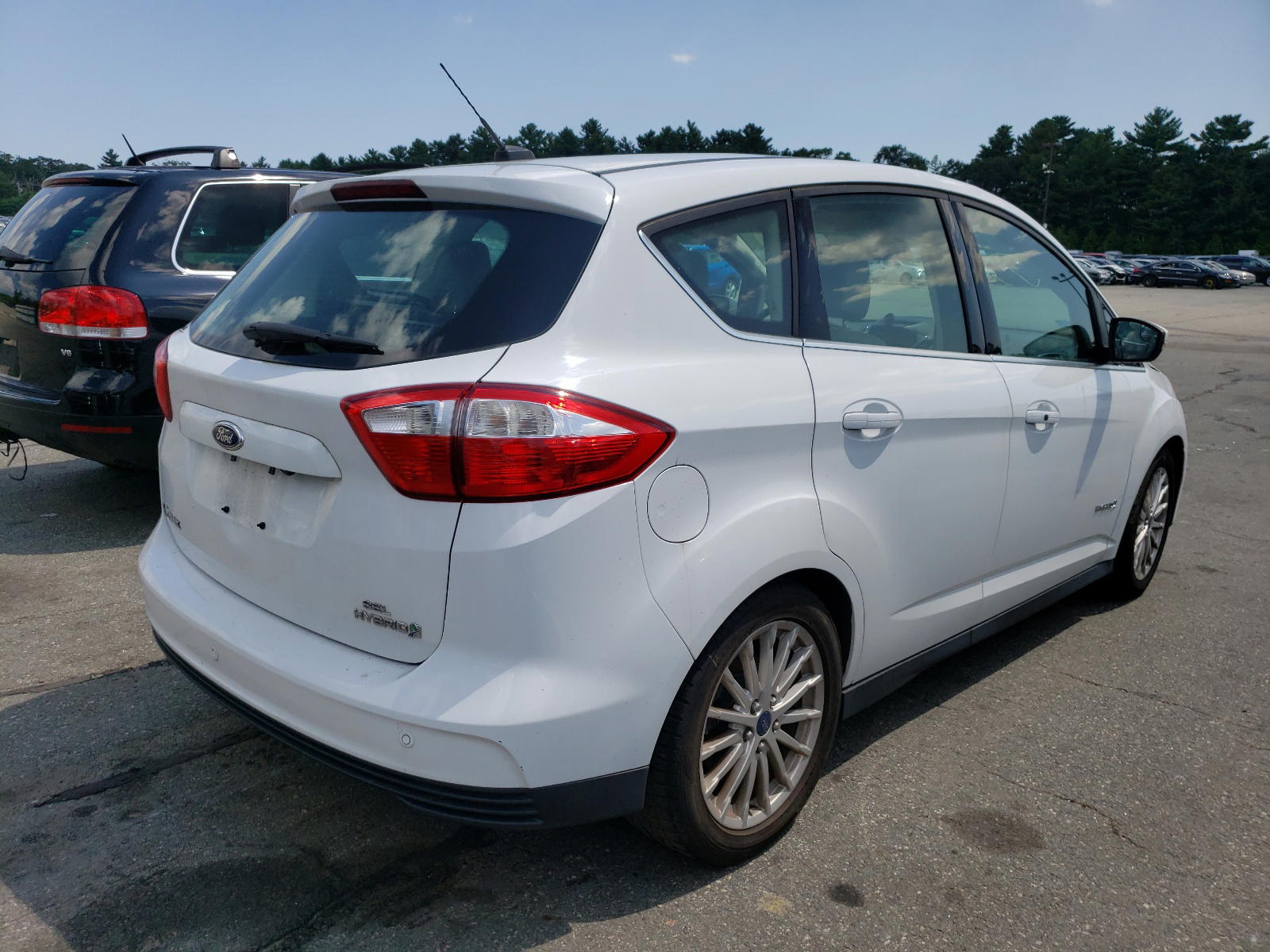 Photo 4 from auction – 2013 FORD C-MAX SEL with VIN 1FADP5BU2DL541443