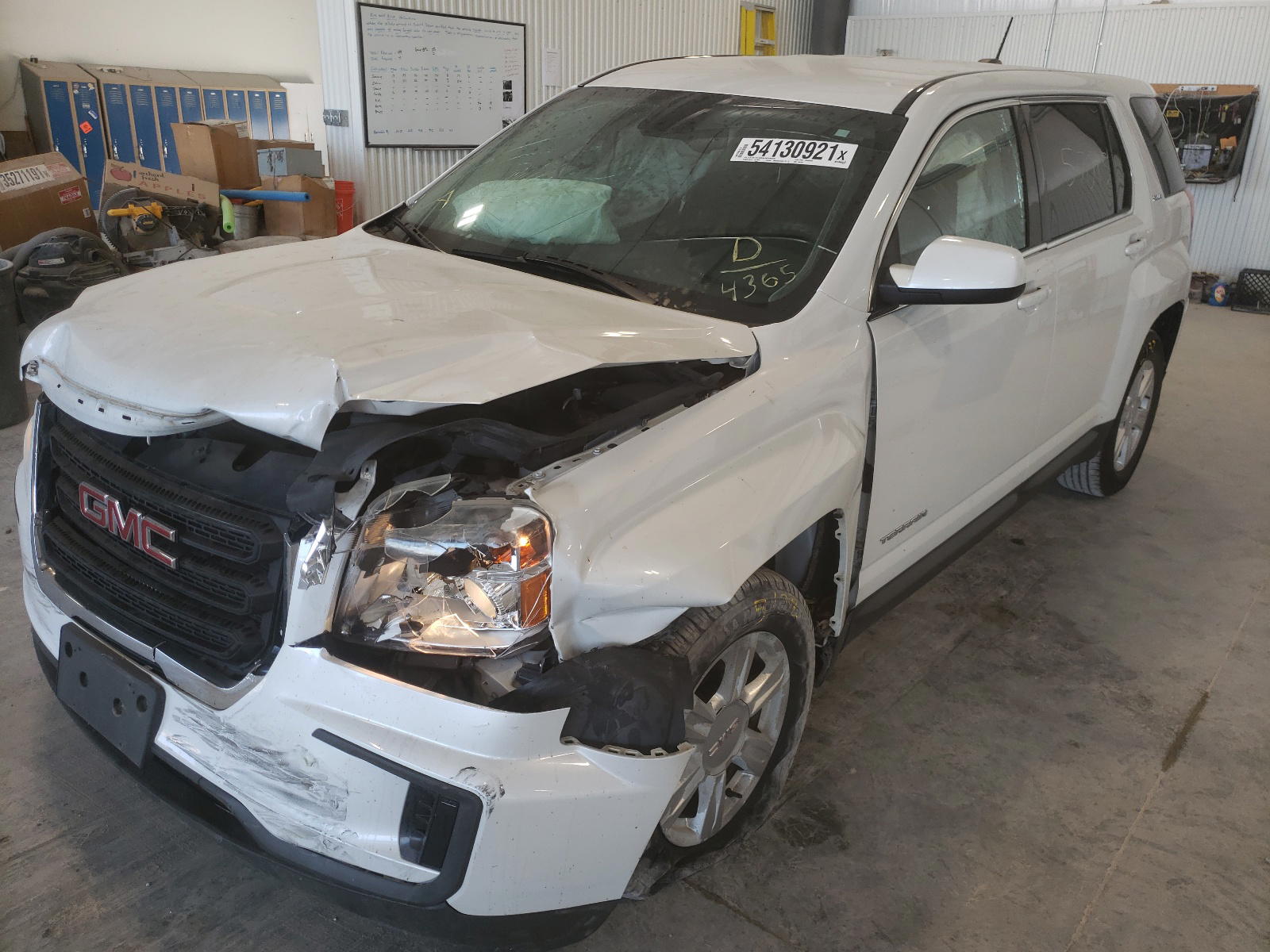 Photo 2 from auction – 2016 GMC TERRAIN SL with VIN 2GKALMEK4G6244365