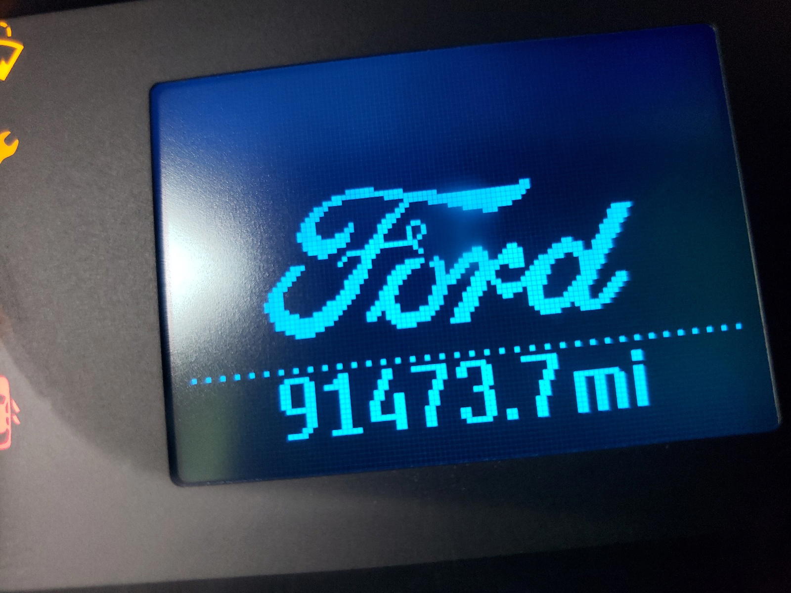 Photo 8 from auction – 2017 FORD FUSION S with VIN 3FA6P0G72HR213428