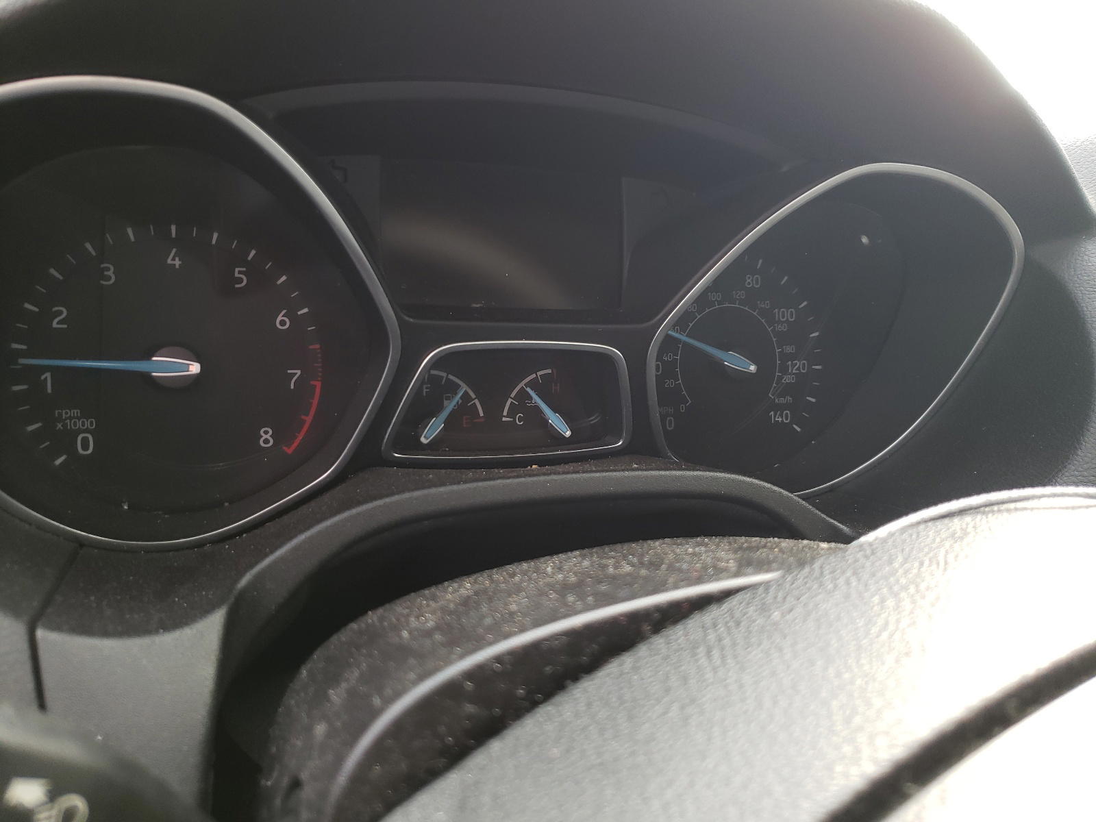 Photo 8 from auction – 2015 FORD FOCUS SE with VIN 1FADP3F24FL259997