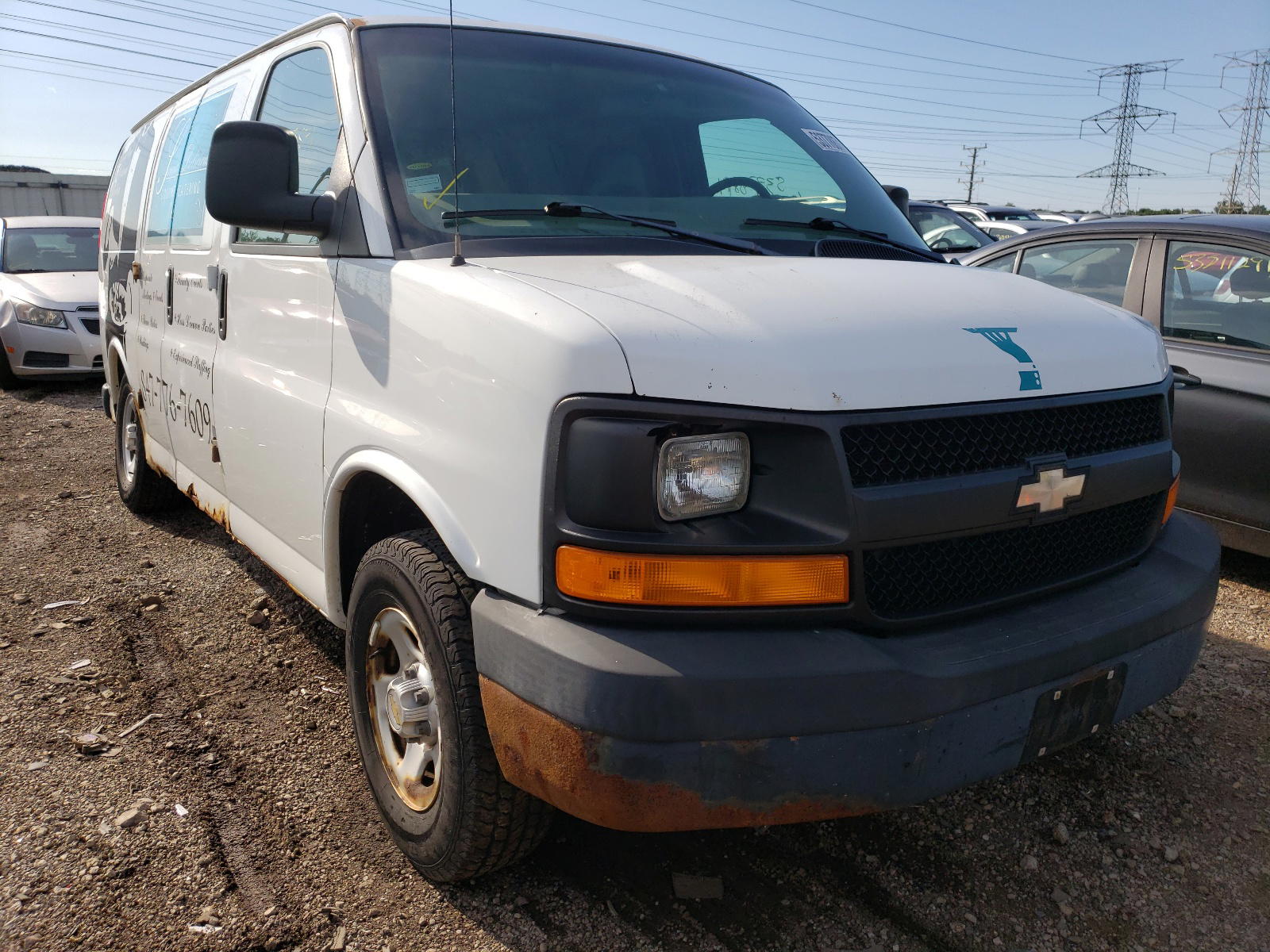 CHEVROLET EXPRESS 2003 with VIN 1GCEG15X931210639 - Photo from auction
