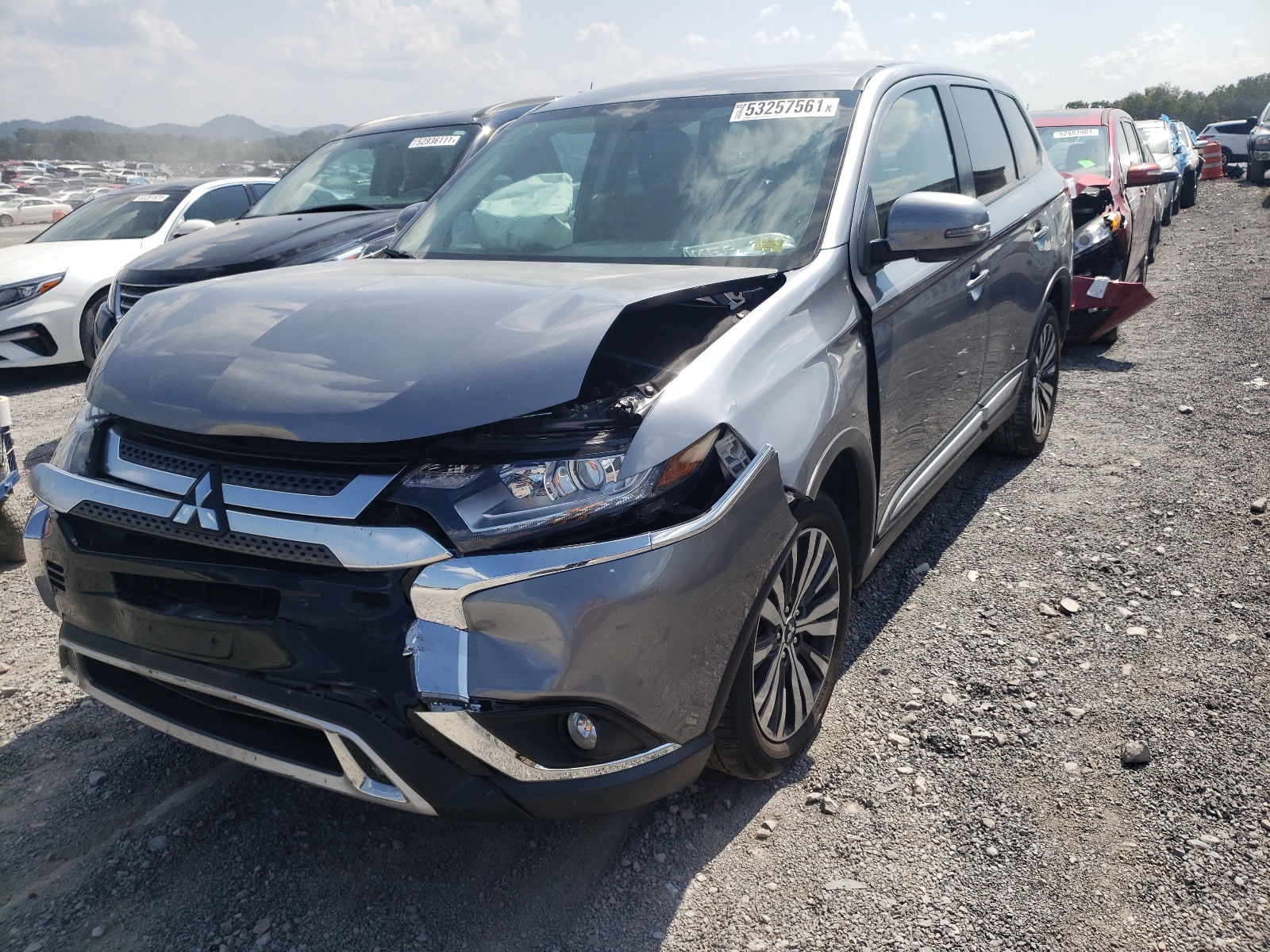 Photo 2 from auction – 2019 MITSUBISHI OUTLANDER with VIN JA4AZ3A38KZ042798