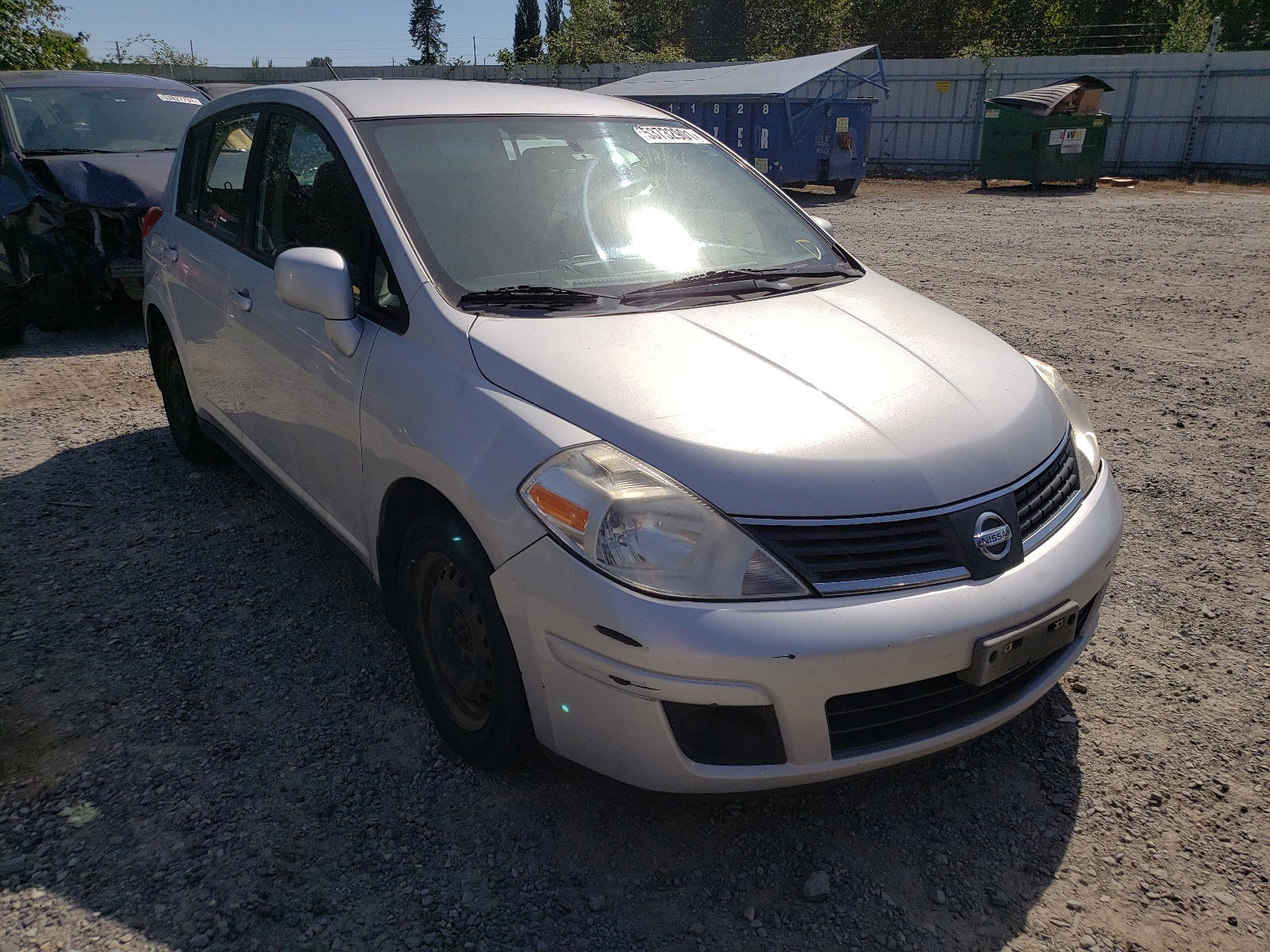 NISSAN VERSA S 2007 with VIN 3N1BC13E17L407869 - Photo from auction