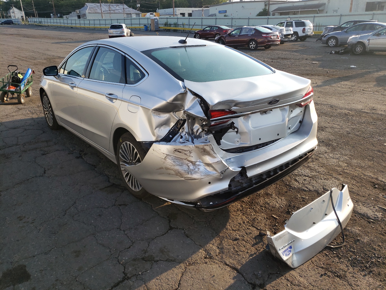 Photo 3 from auction – 2017 FORD FUSION SE with VIN 3FA6P0T99HR308401